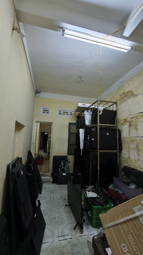 Bán nhà Ngõ Trần Cao Vân - diện tích 53m2 3 tầng - Lô góc thoáng - giá 27,9 tỷ