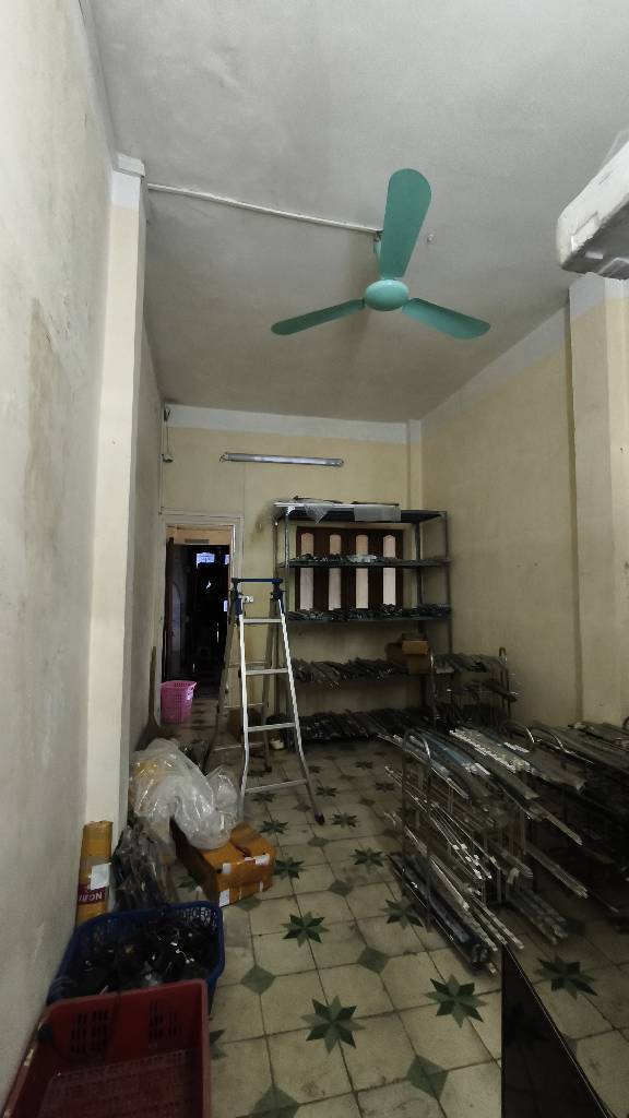 Bán nhà Ngõ Trần Cao Vân - diện tích 53m2 3 tầng - Lô góc thoáng - giá 27,9 tỷ