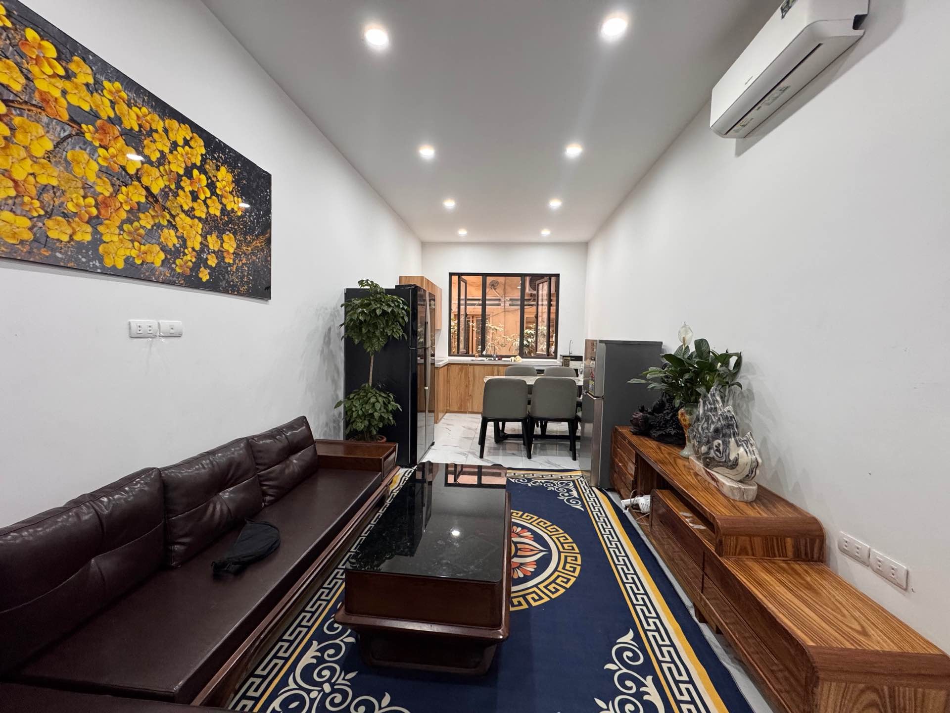 Bán nhà Đại Cồ Việt - diện tích 36m2 4 tầng - Ô TÔ ĐỖ CỬA - giá 12,3 tỷ