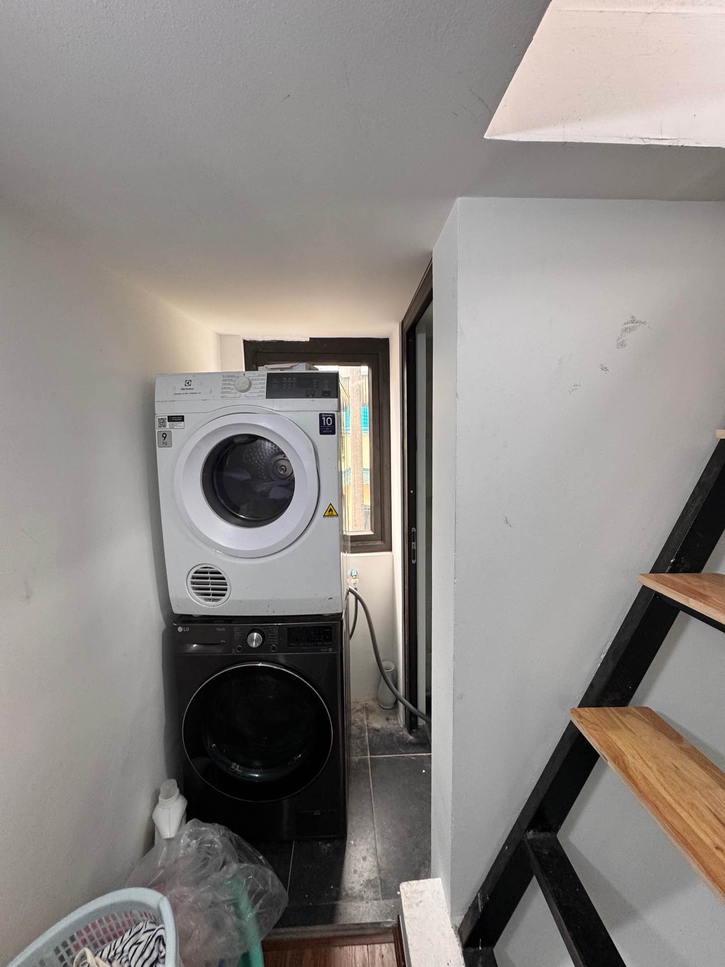 Bán nhà Đại Cồ Việt - diện tích 36m2 4 tầng - Ô TÔ ĐỖ CỬA - giá 12,3 tỷ
