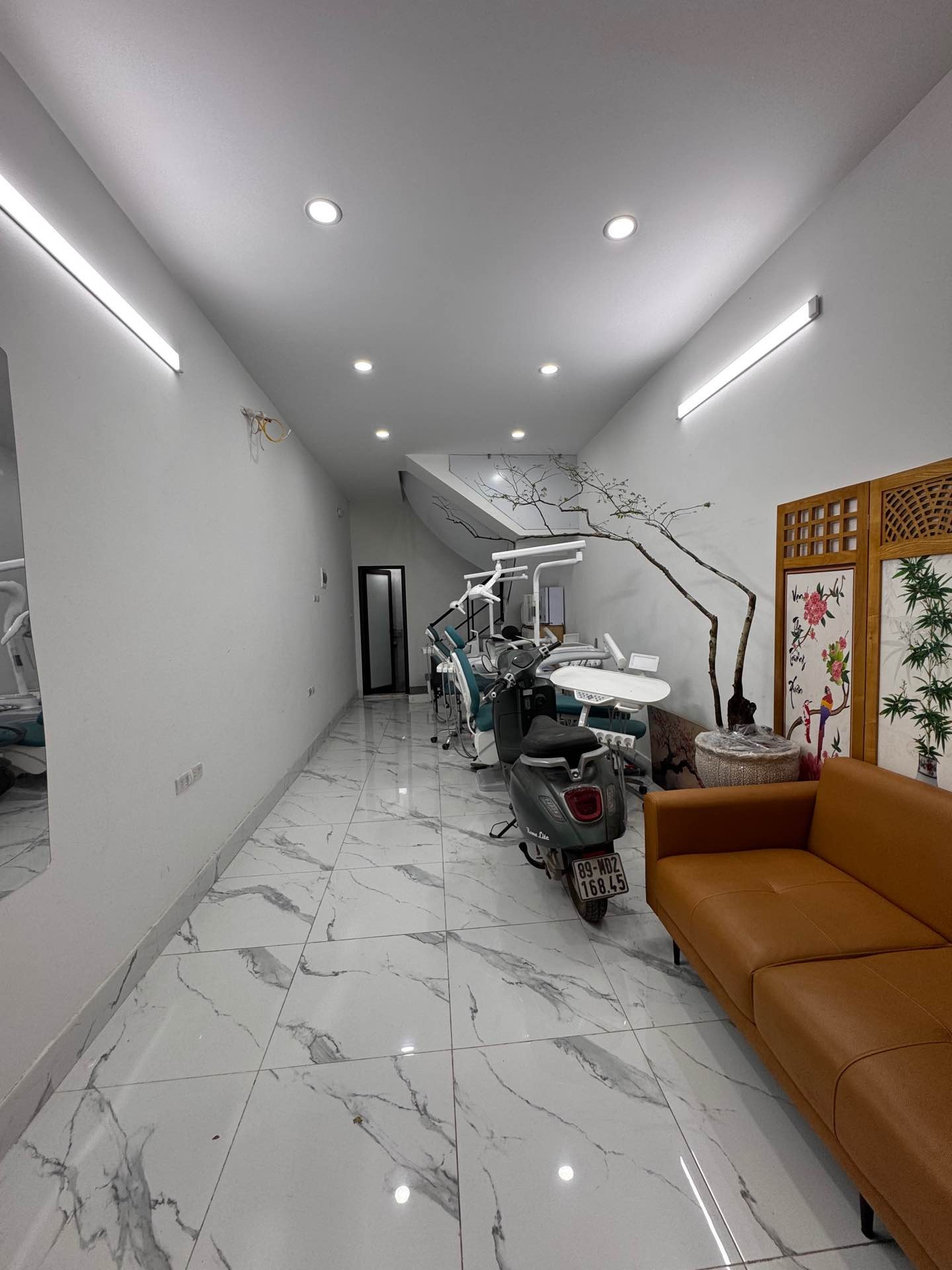 Bán nhà Đại Cồ Việt - diện tích 36m2 4 tầng - Ô TÔ ĐỖ CỬA - giá 12,3 tỷ