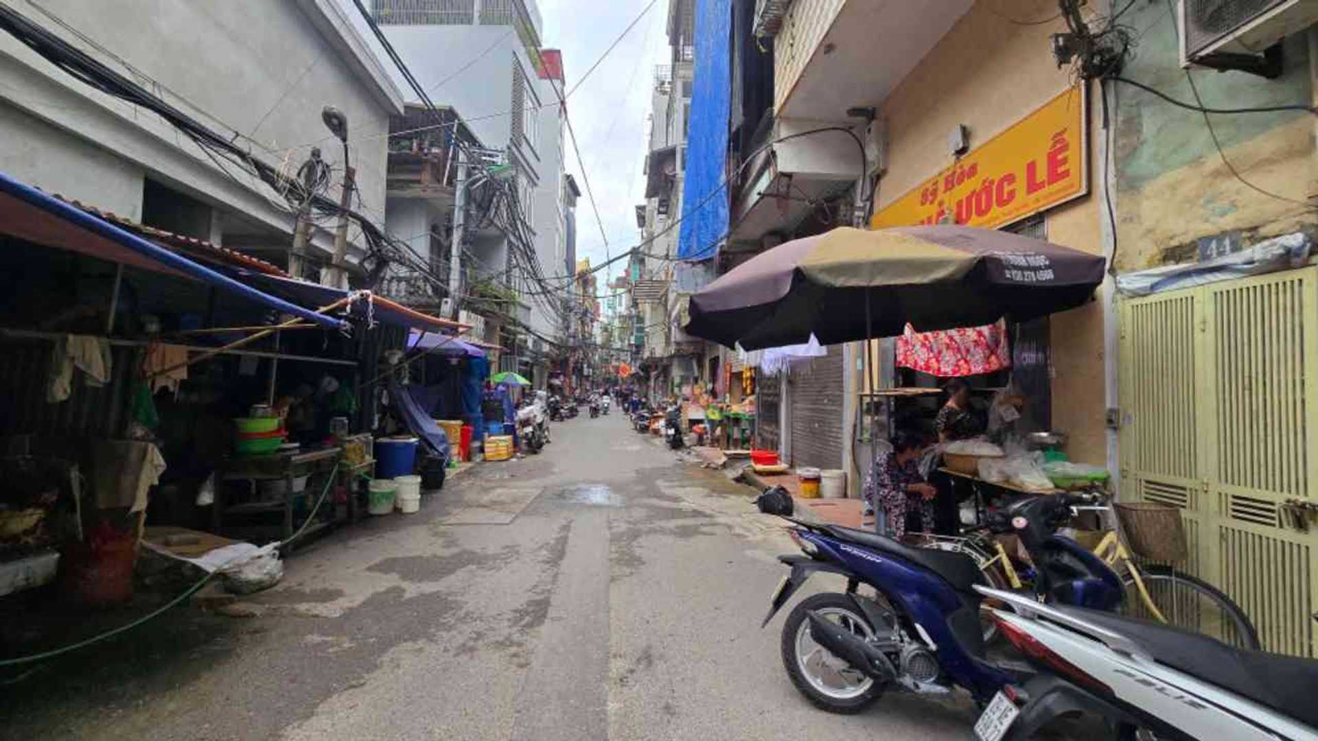 Bán nhà Khâm Thiên - diện tích 35m2 3 tầng - Mặt phố kinh doanh - giá 13,5 tỷ