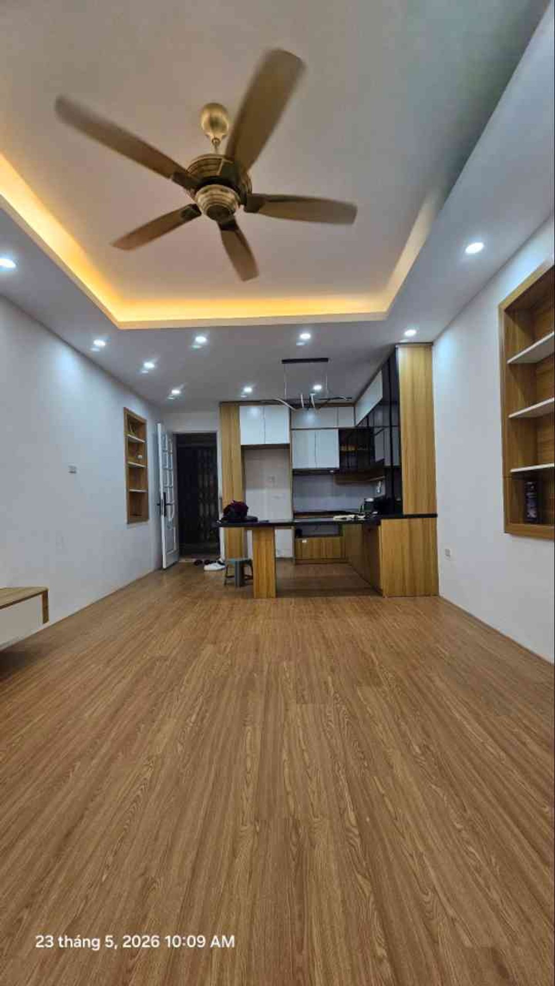 Bán nhà Nguyễn Công Trứ - diện tích 80m2 1 tầng - Nhà đẹp - giá 4,58 tỷ