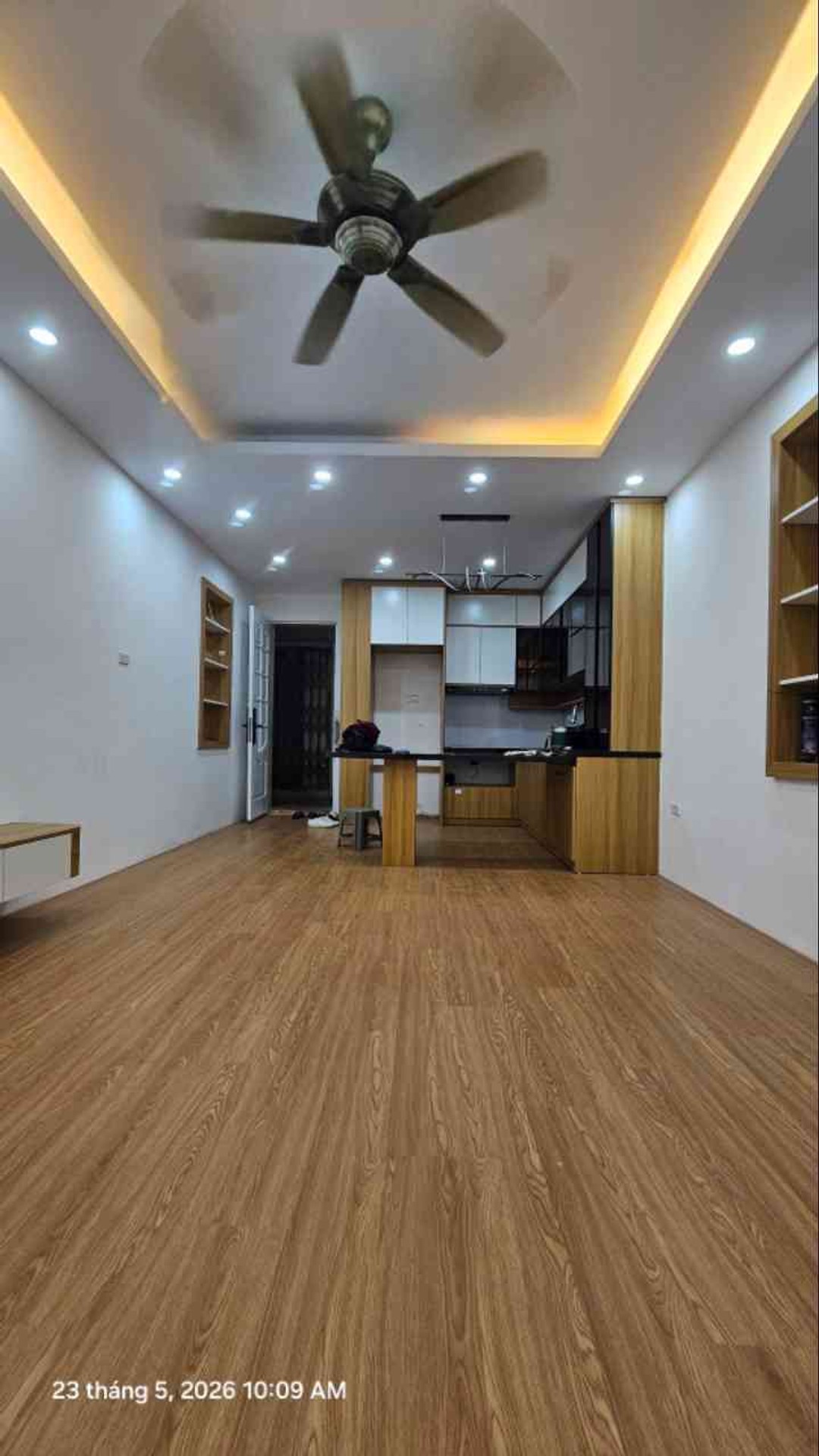 Bán nhà Nguyễn Công Trứ - diện tích 80m2 1 tầng - Nhà đẹp - giá 4,58 tỷ