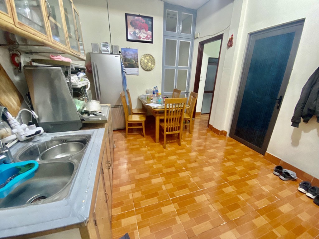 Bán nhà Tam Trinh - diện tích 113.7m2 7 tầng - Lô góc - giá 50 tỷ