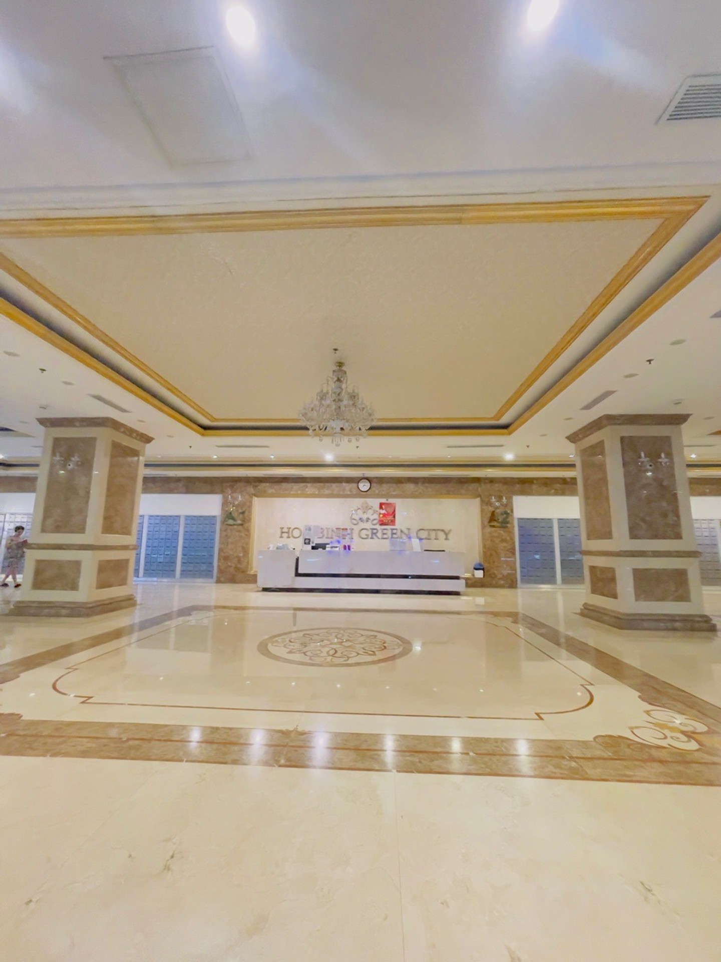 Bán nhà Minh Khai - diện tích 116m2 14 tầng - Căn hộ view sông Hồng - giá 9 tỷ