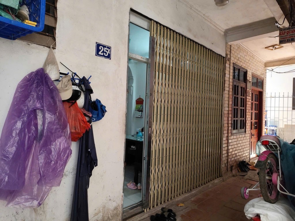 Bán nhà Bạch Đằng - diện tích 26m2 3 tầng - Ngõ ba gác, hai mặt thoáng - giá 6,5 tỷ
