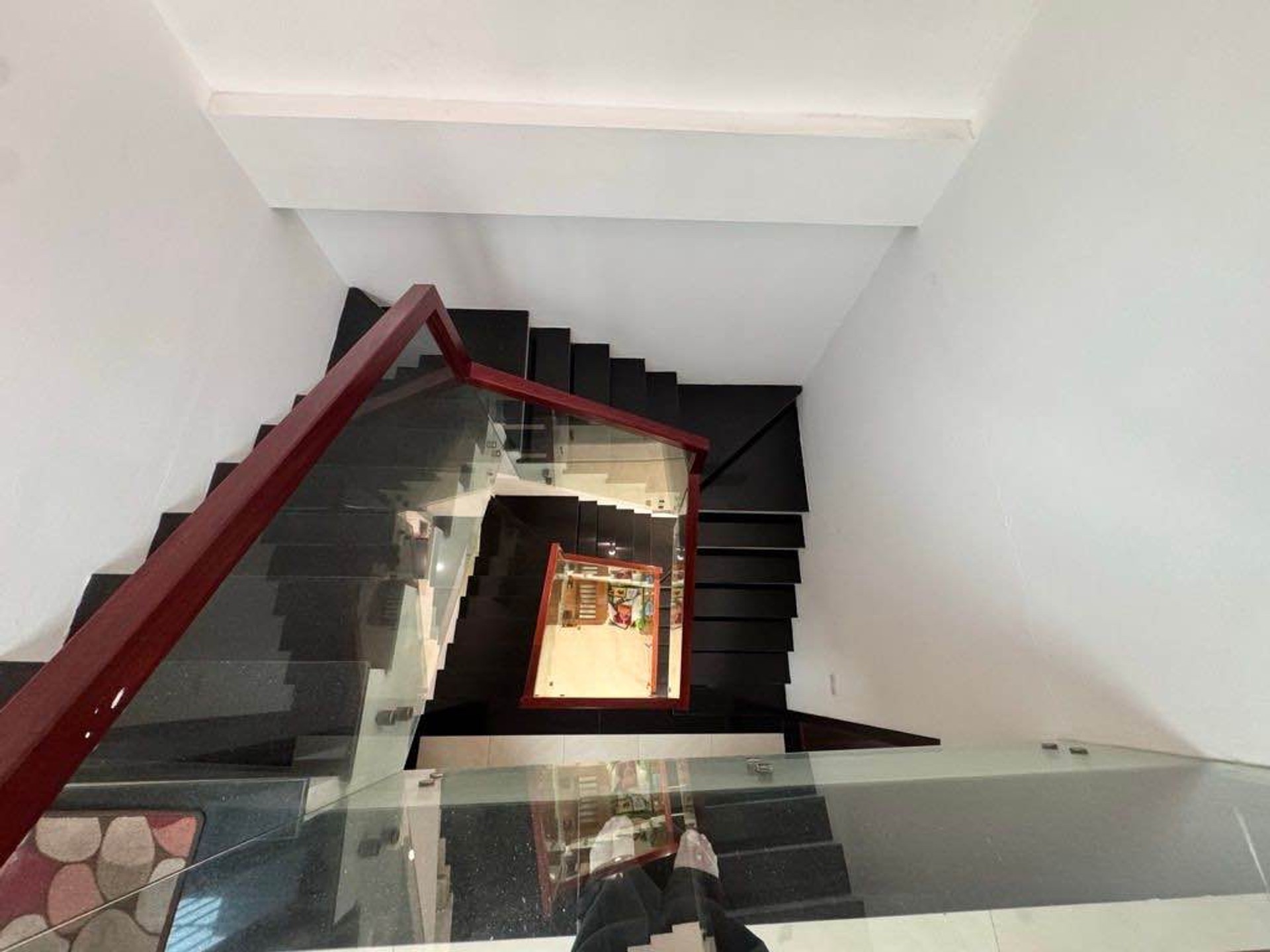 Bán nhà Ao Quan - diện tích 46m2 3 tầng - Lô góc hai mặt - giá 7,65 tỷ