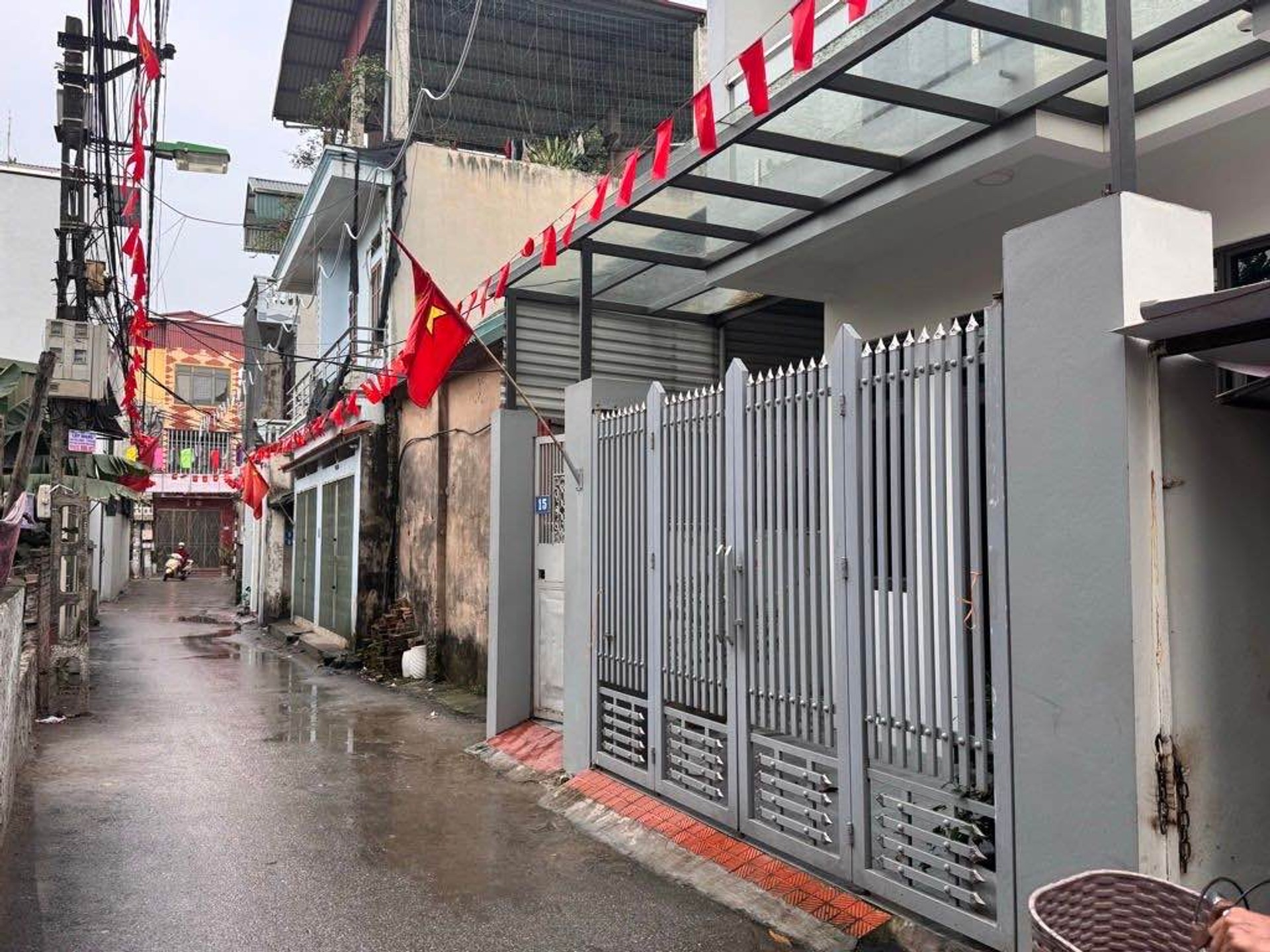 Bán nhà Ao Quan - diện tích 46m2 3 tầng - Lô góc hai mặt - giá 7,65 tỷ