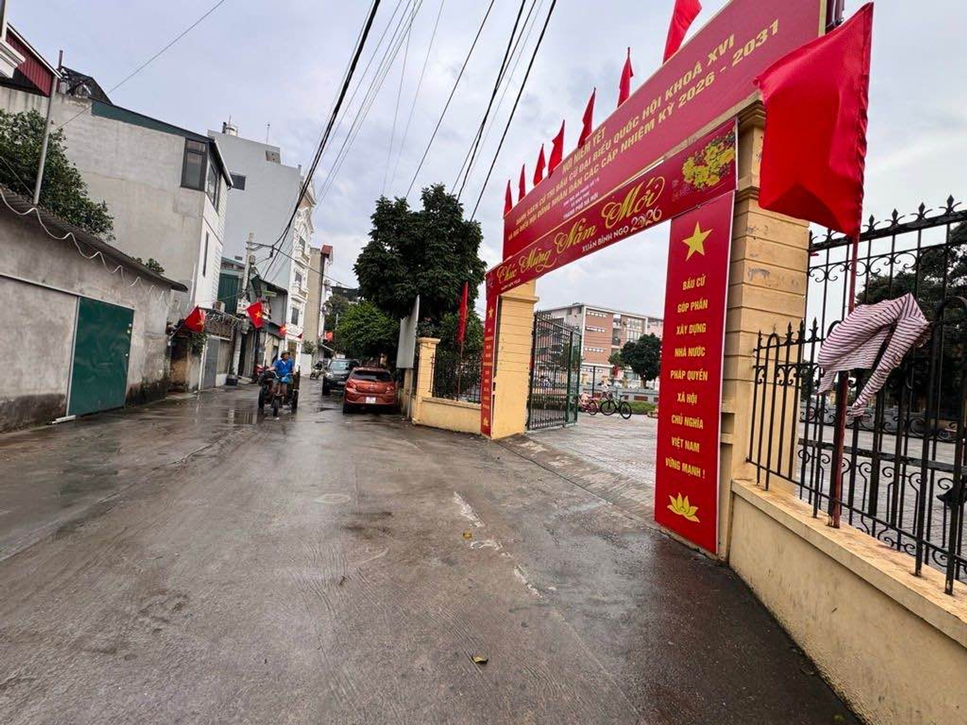 Bán nhà Ao Quan - diện tích 46m2 3 tầng - Lô góc hai mặt - giá 7,65 tỷ