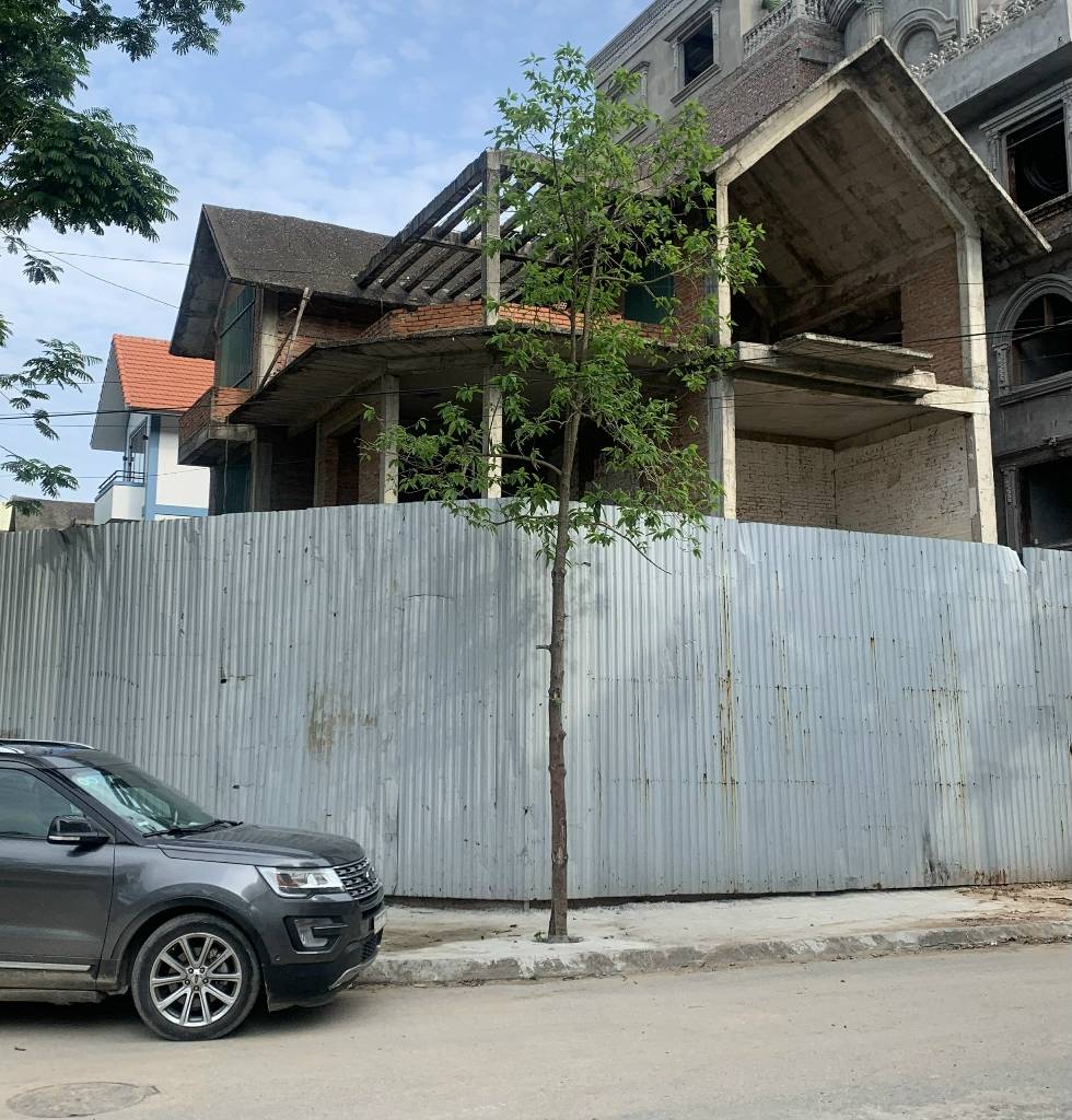 Bán nhà Ngõ 4 ô tô tránh - diện tích 367m2 4 tầng - Lô góc 2 mặt thoáng - giá 62 tỷ