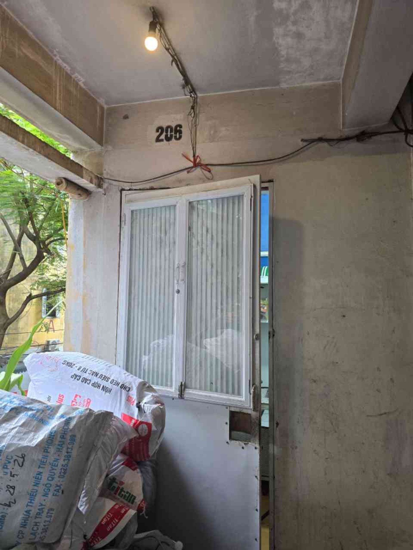 Bán nhà Lương Khánh Thiện - diện tích 50m2 1 tầng - ô tô đỗ cửa - giá 3,7 tỷ