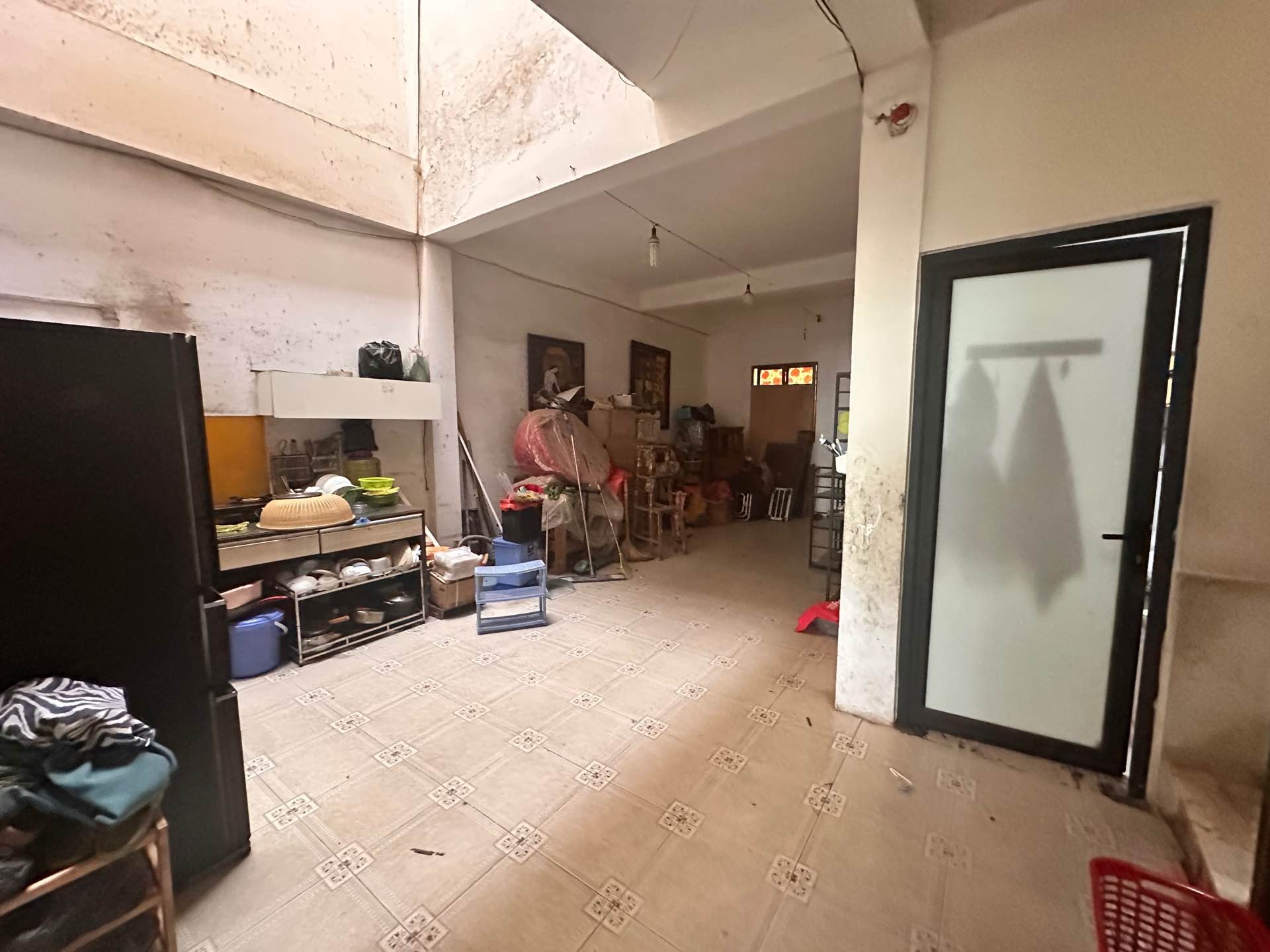 Bán nhà La Thành - diện tích 75.5m2 4 tầng - Thoáng trước, sau - giá 50 tỷ