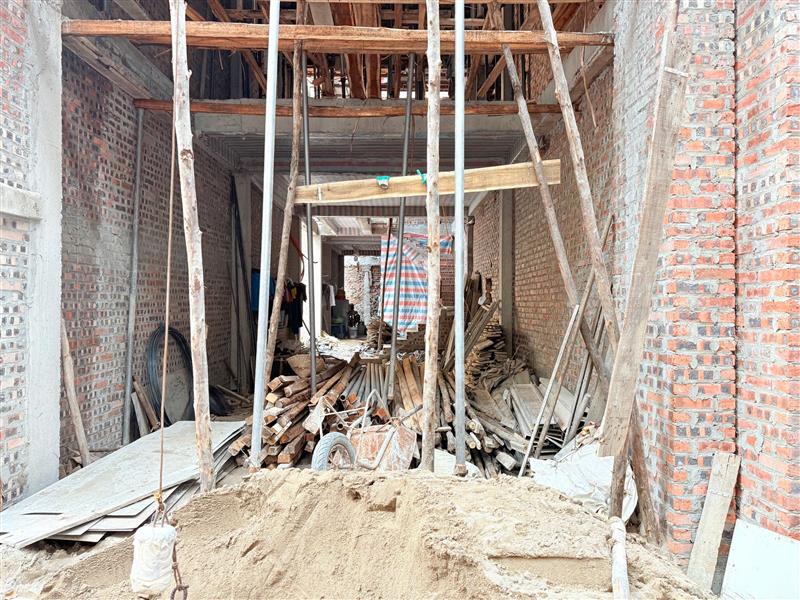 Bán nhà Đầm Trấu - diện tích 92m2 6 tầng - Phân lô ô tô tránh - giá 46,5 tỷ