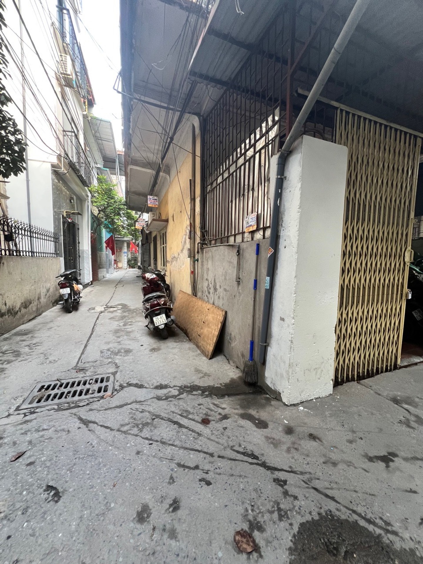 Bán nhà Lĩnh Nam - diện tích 110m2 3 tầng - Lô góc - giá 21,9 tỷ