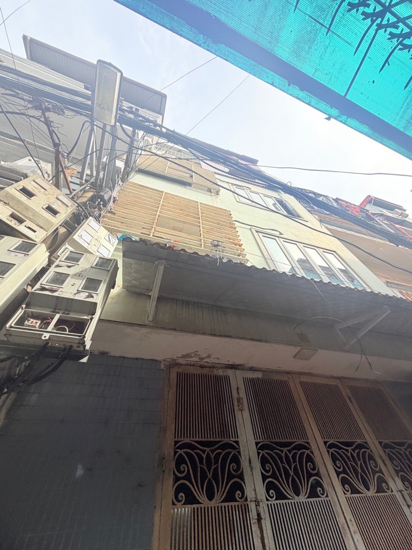 Bán nhà Quan Nhân - diện tích 46m2 5 tầng - cho thuê 20 triệu/tháng - giá 11,3 tỷ