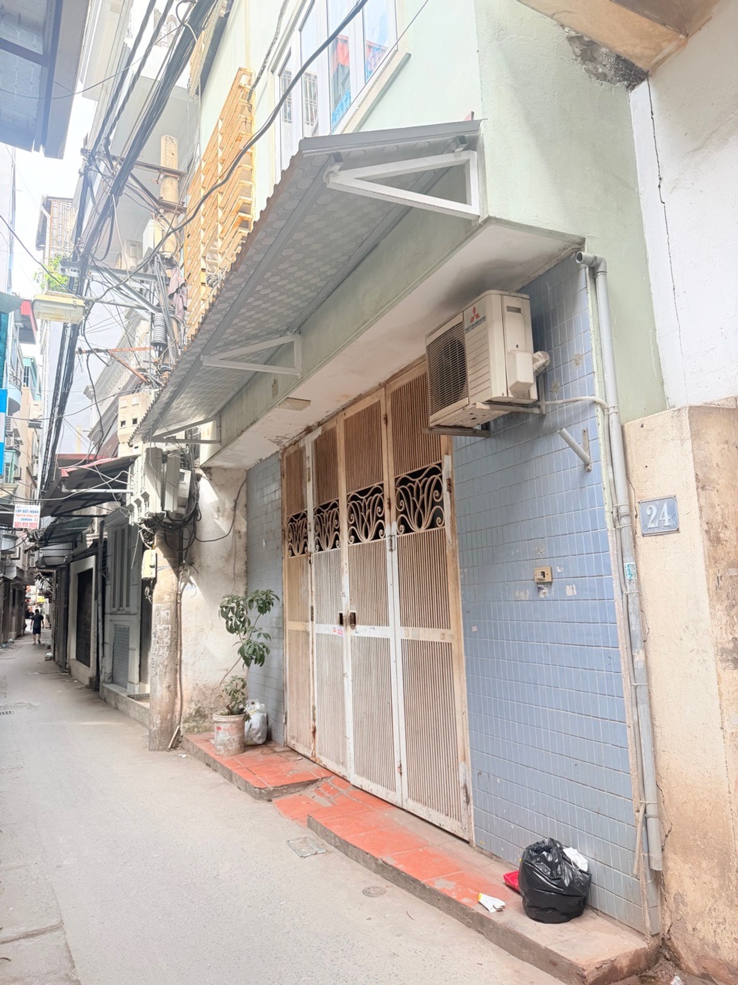 Bán nhà Quan Nhân - diện tích 46m2 5 tầng - cho thuê 20 triệu/tháng - giá 11,3 tỷ