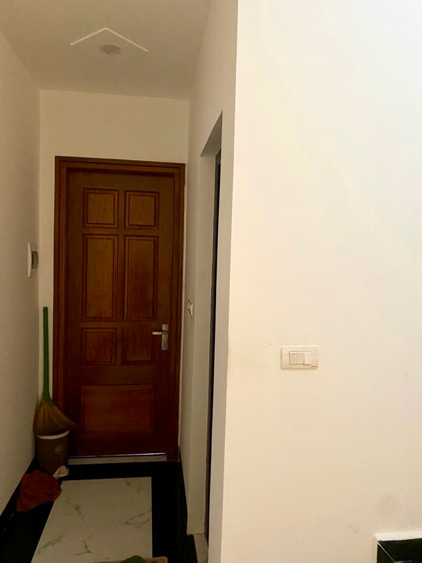 Bán nhà Hoàng Mai - diện tích 35m2 5 tầng - Nhà đẹp long lanh về ở ngay - giá 10 tỷ