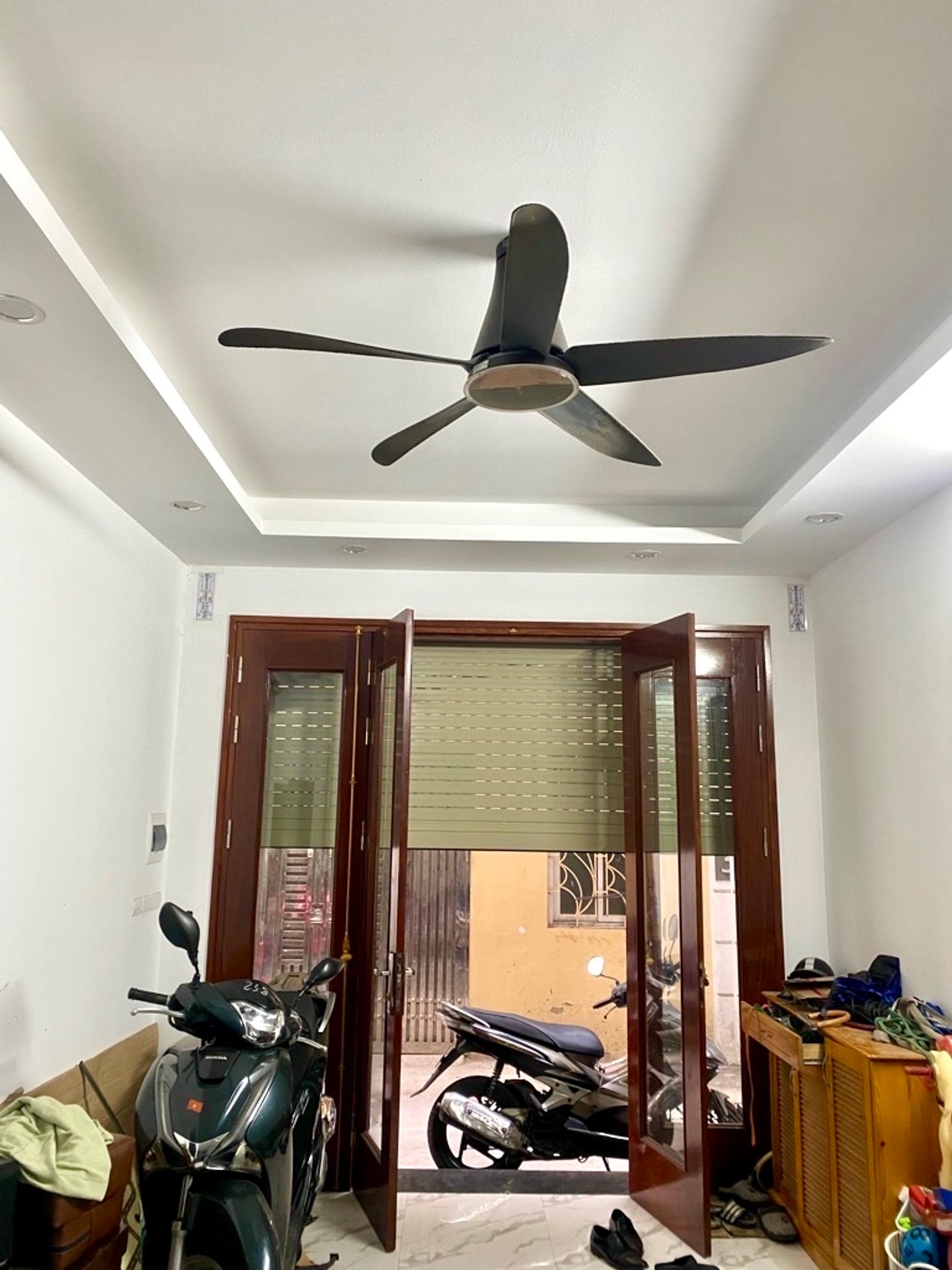 Bán nhà Hoàng Mai - diện tích 35m2 5 tầng - Nhà đẹp long lanh về ở ngay - giá 10 tỷ