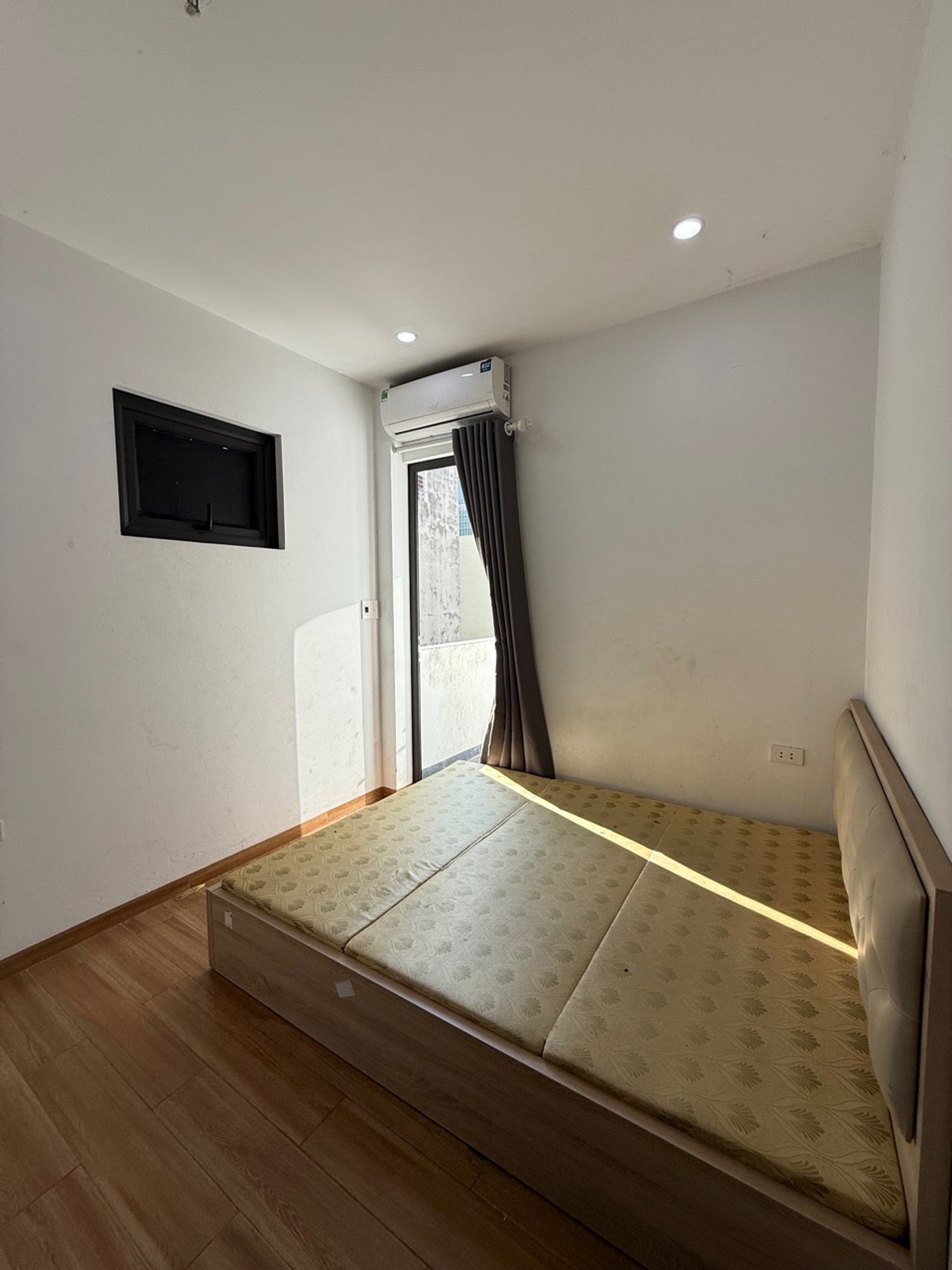 Bán nhà Trường Chinh - diện tích 69m2 7 tầng - Cỗ máy in tiền giữa trung tâm - giá 4 tỷ