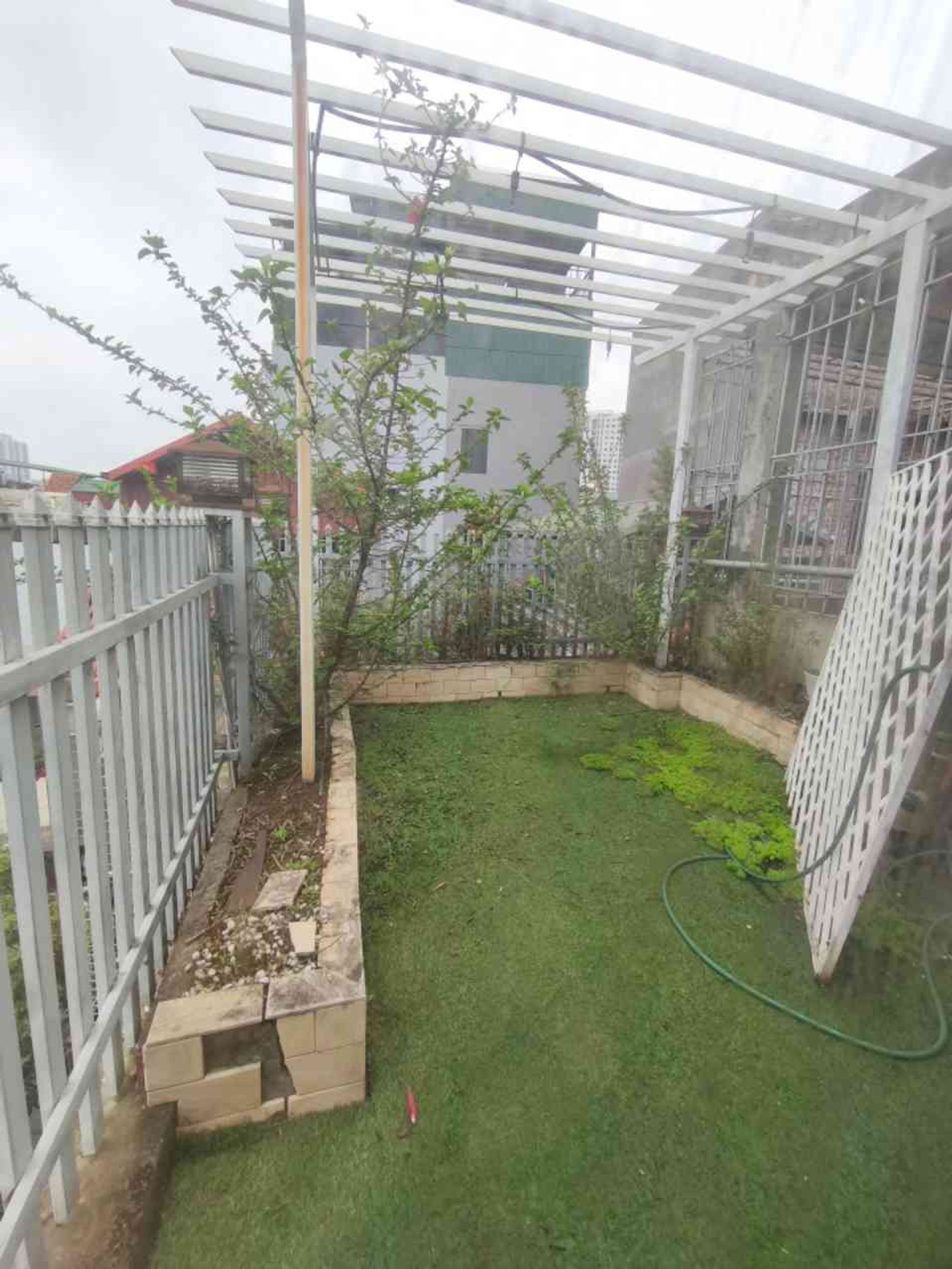 Bán nhà Hoàng Mai - diện tích 39m2 6 tầng - Lô góc thoáng sáng - giá 10,8 tỷ