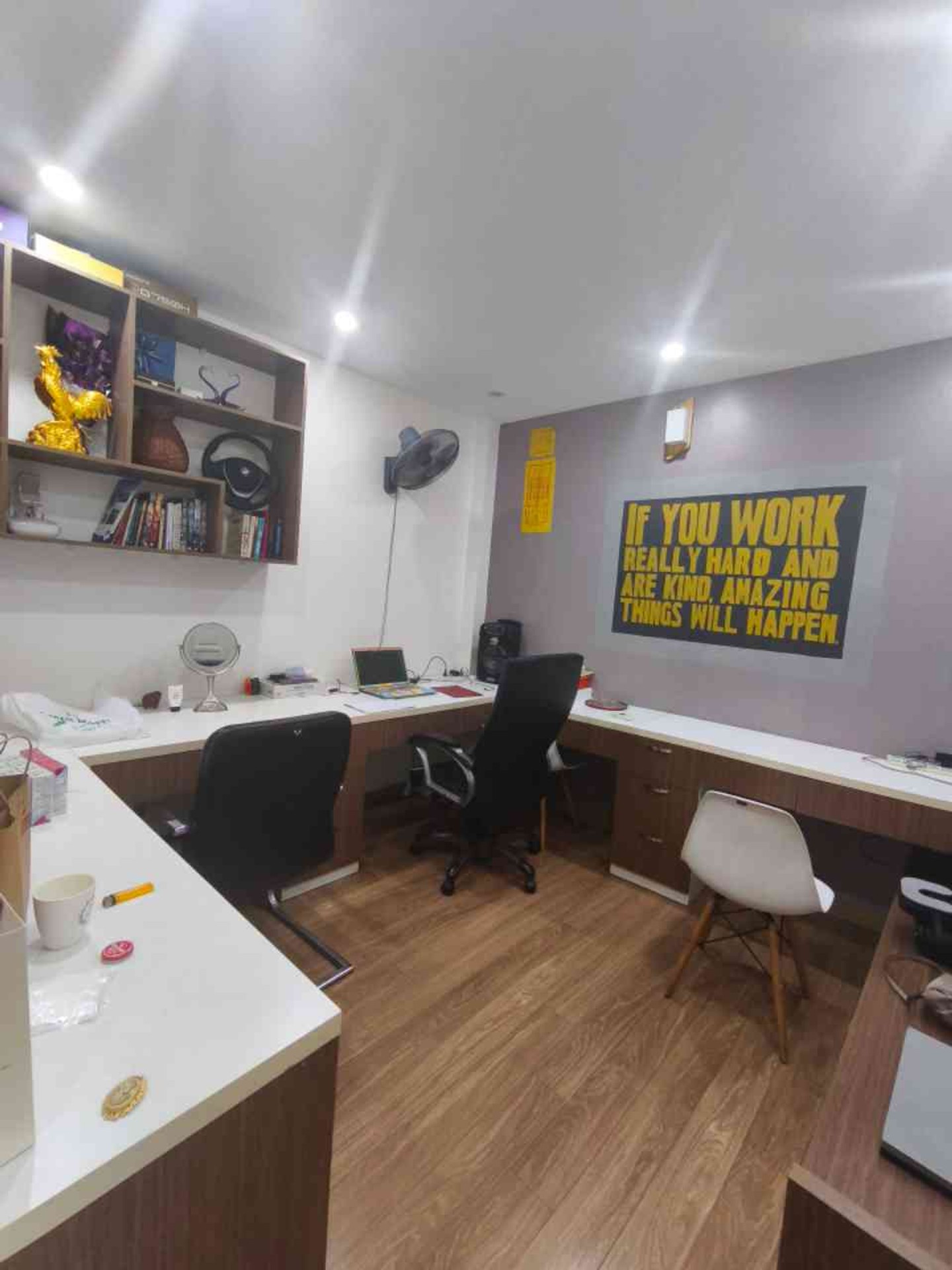 Bán nhà Hoàng Mai - diện tích 39m2 6 tầng - Lô góc thoáng sáng - giá 10,8 tỷ