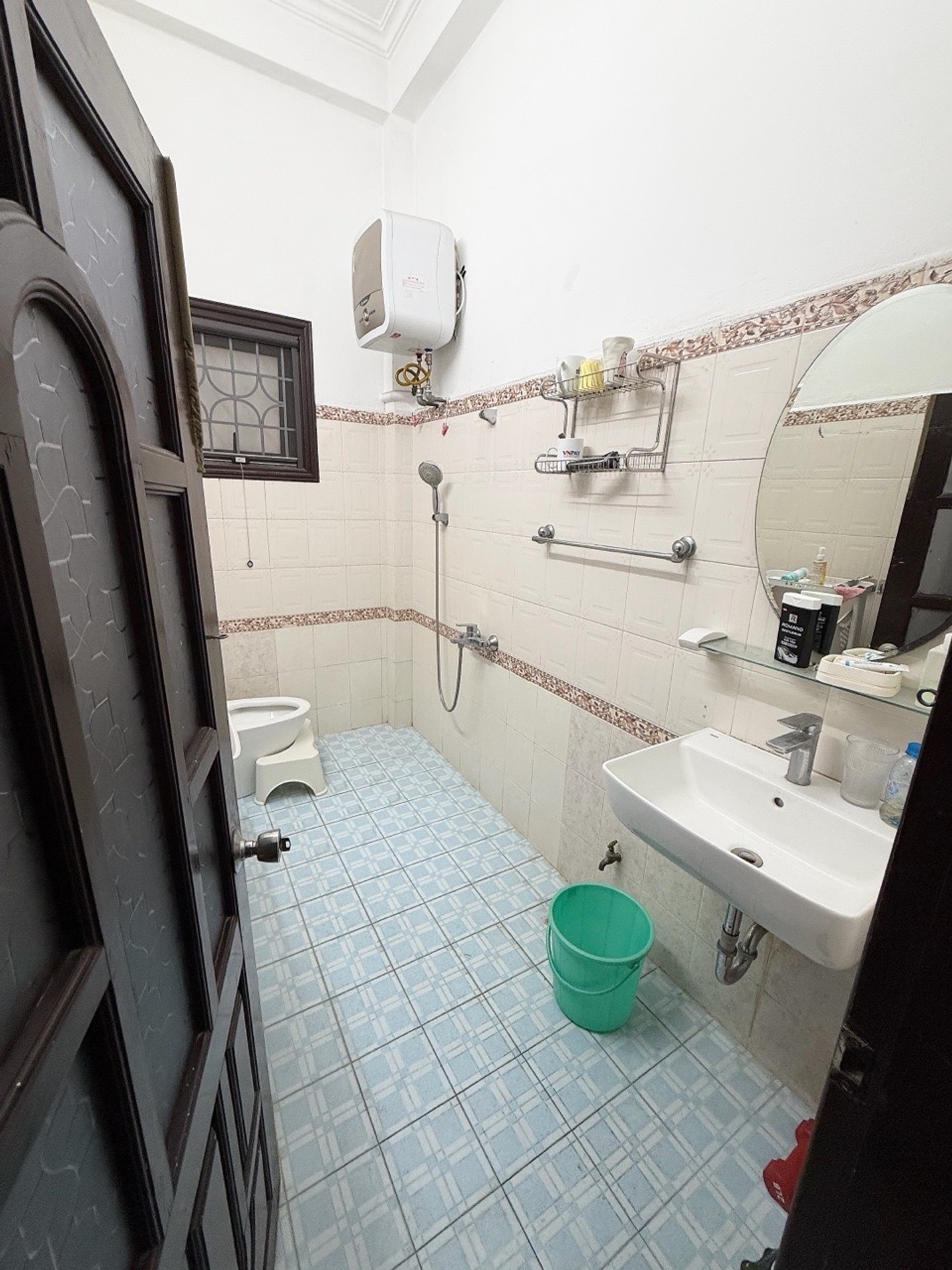 Bán nhà Vọng - diện tích 30m2 5 tầng - Lô góc 3 mặt thoáng - giá 9,6 tỷ