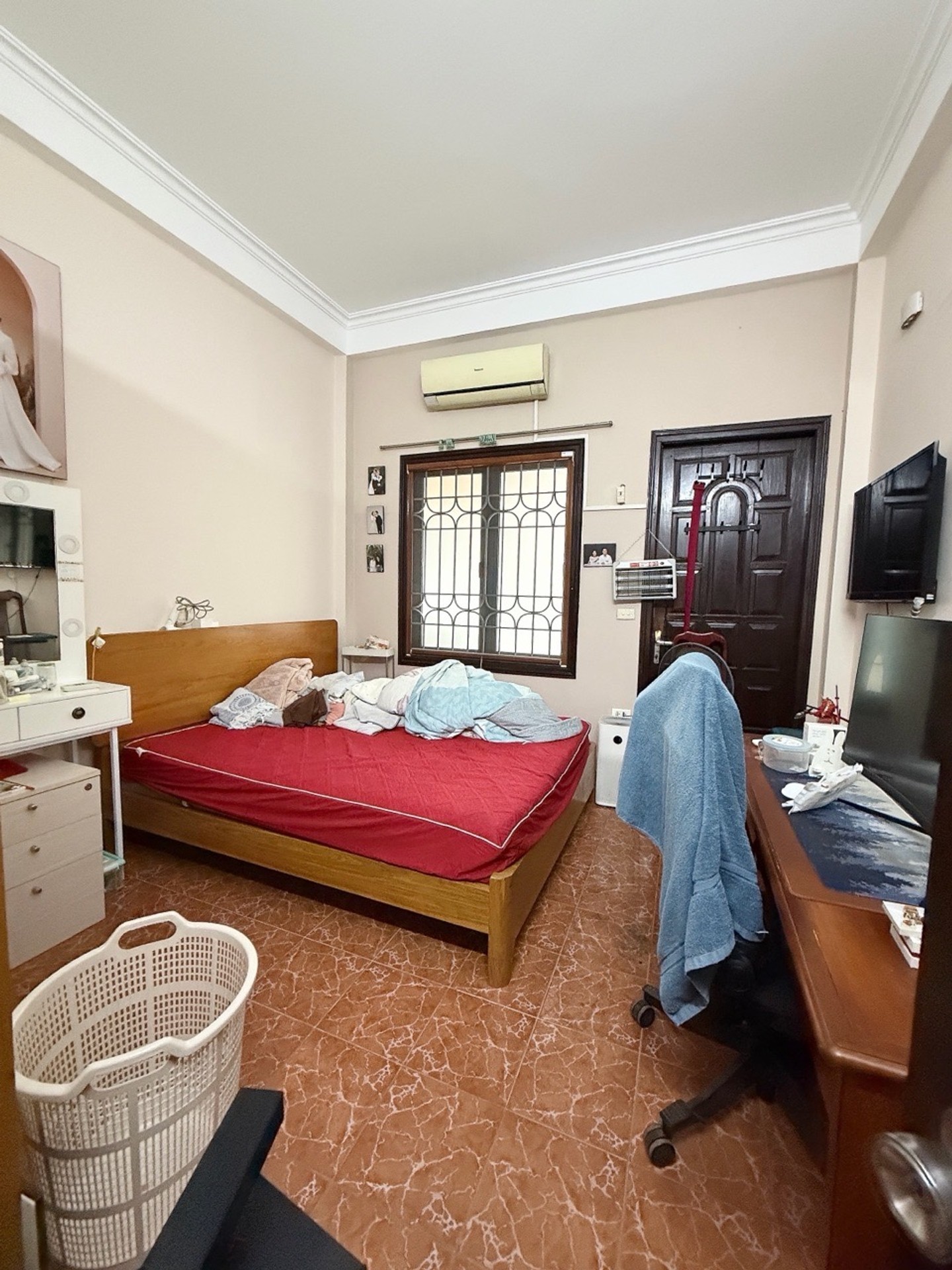 Bán nhà Vọng - diện tích 30m2 5 tầng - Lô góc 3 mặt thoáng - giá 9,6 tỷ