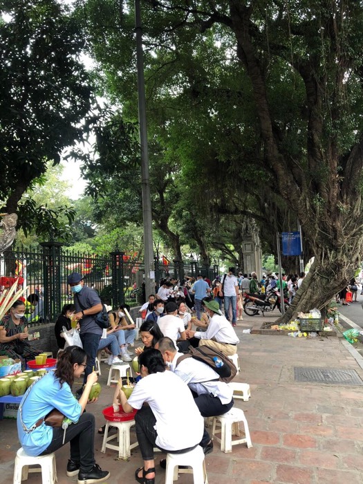 Bán nhà Quốc Tử Giám - diện tích 41m2 5 tầng - ô tô tránh - giá 25 tỷ