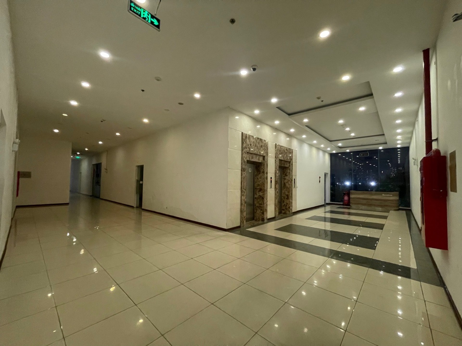 Bán nhà Tam Trinh - diện tích 163m2 2 tầng - Sổ đỏ lâu dài - giá 17,8 tỷ