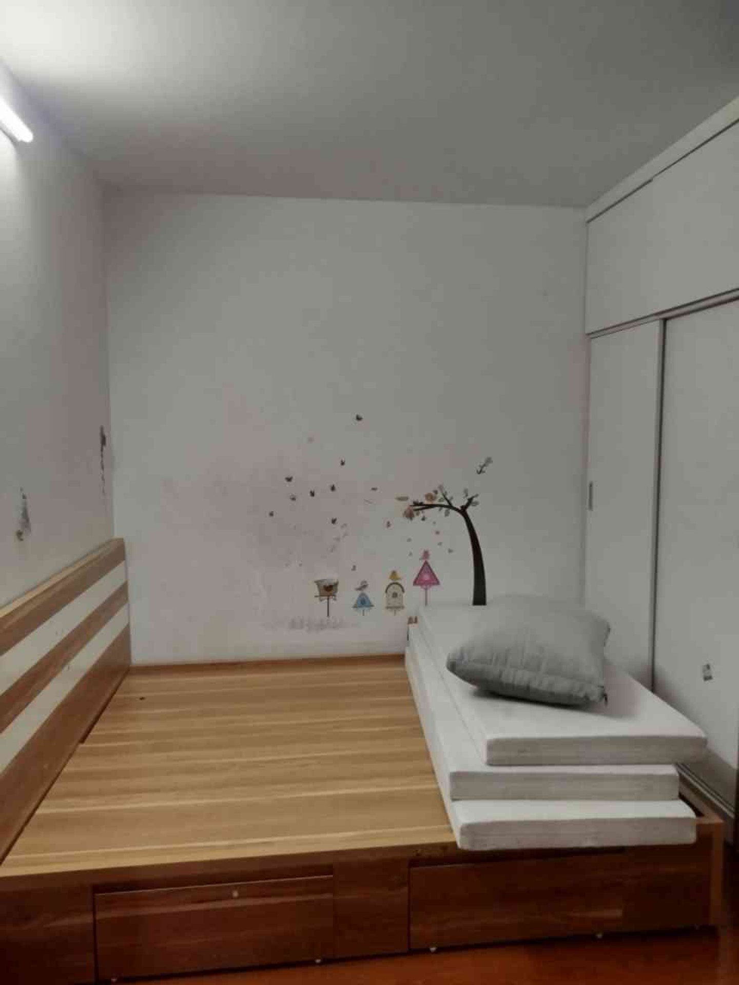 Bán căn hộ Đỗ Mười - diện tích 81m2 1 tầng - view đẹp - giá 5,95 tỷ