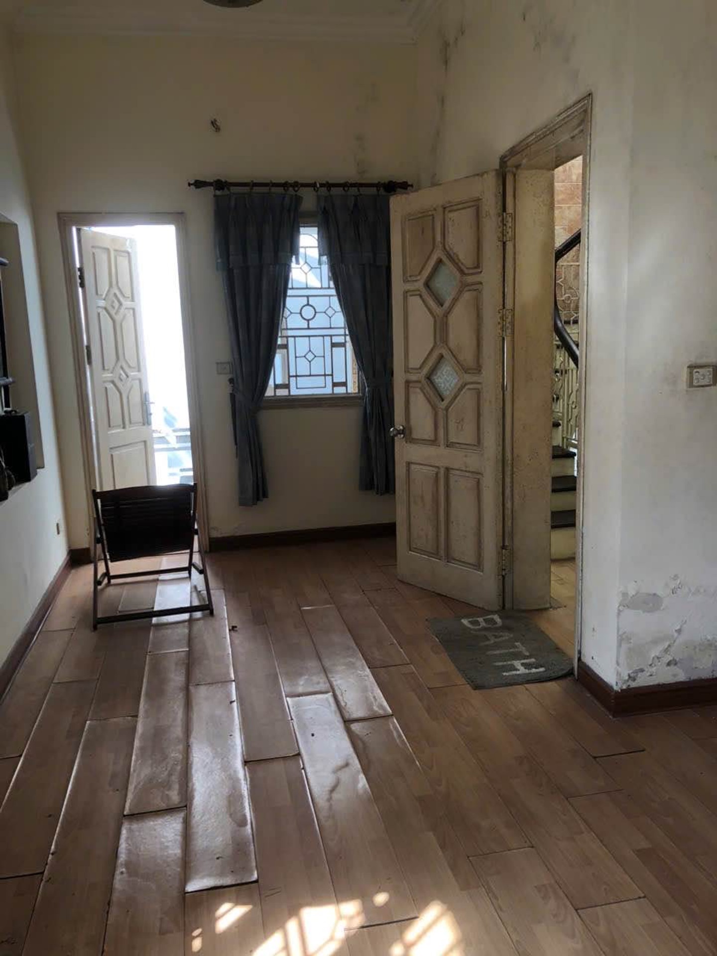 Bán nhà Hương Viên - diện tích 33m2 4 tầng - 2 mặt thoáng - giá 13 tỷ