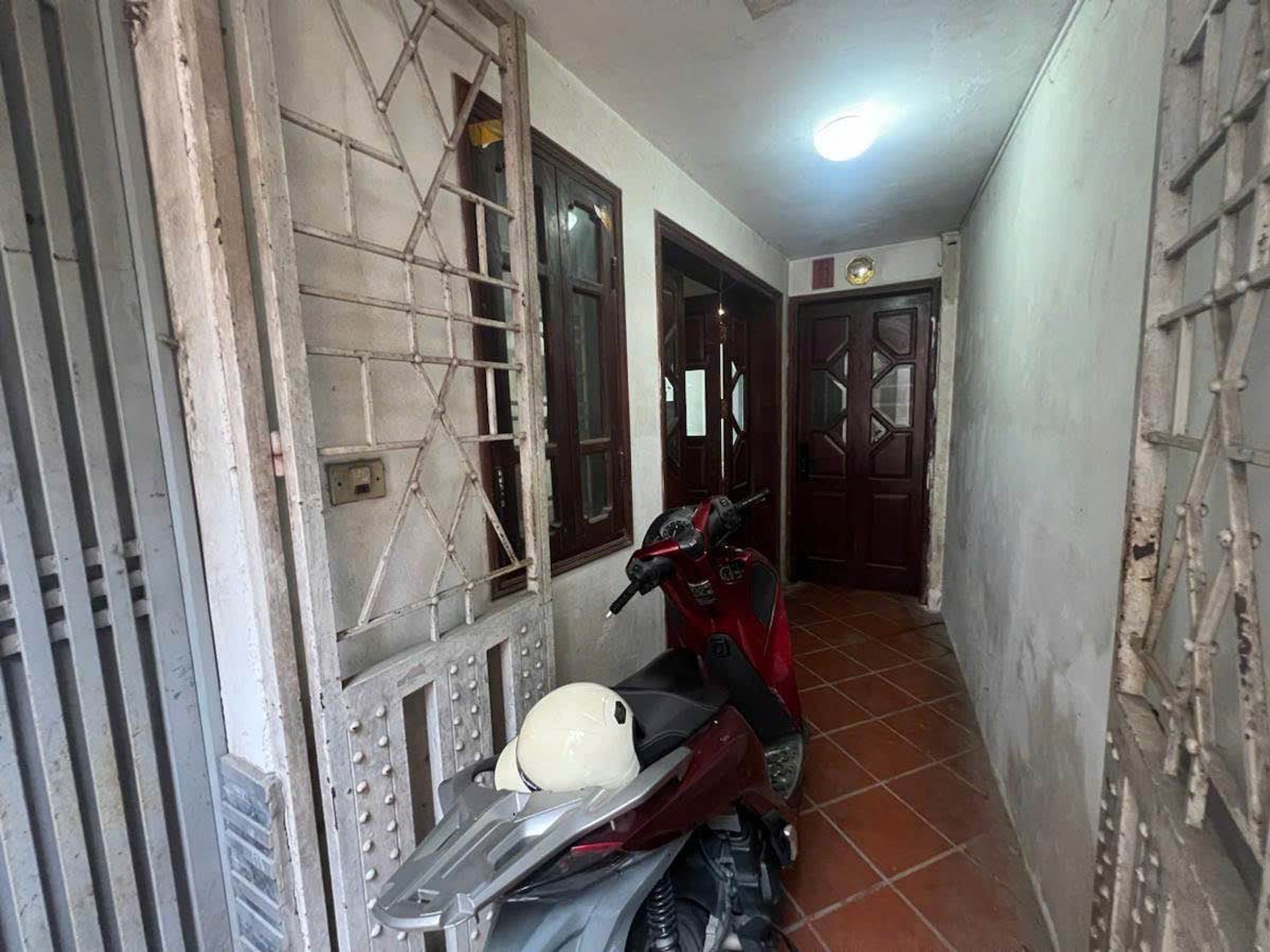 Bán nhà Hương Viên - diện tích 33m2 4 tầng - 2 mặt thoáng - giá 13 tỷ