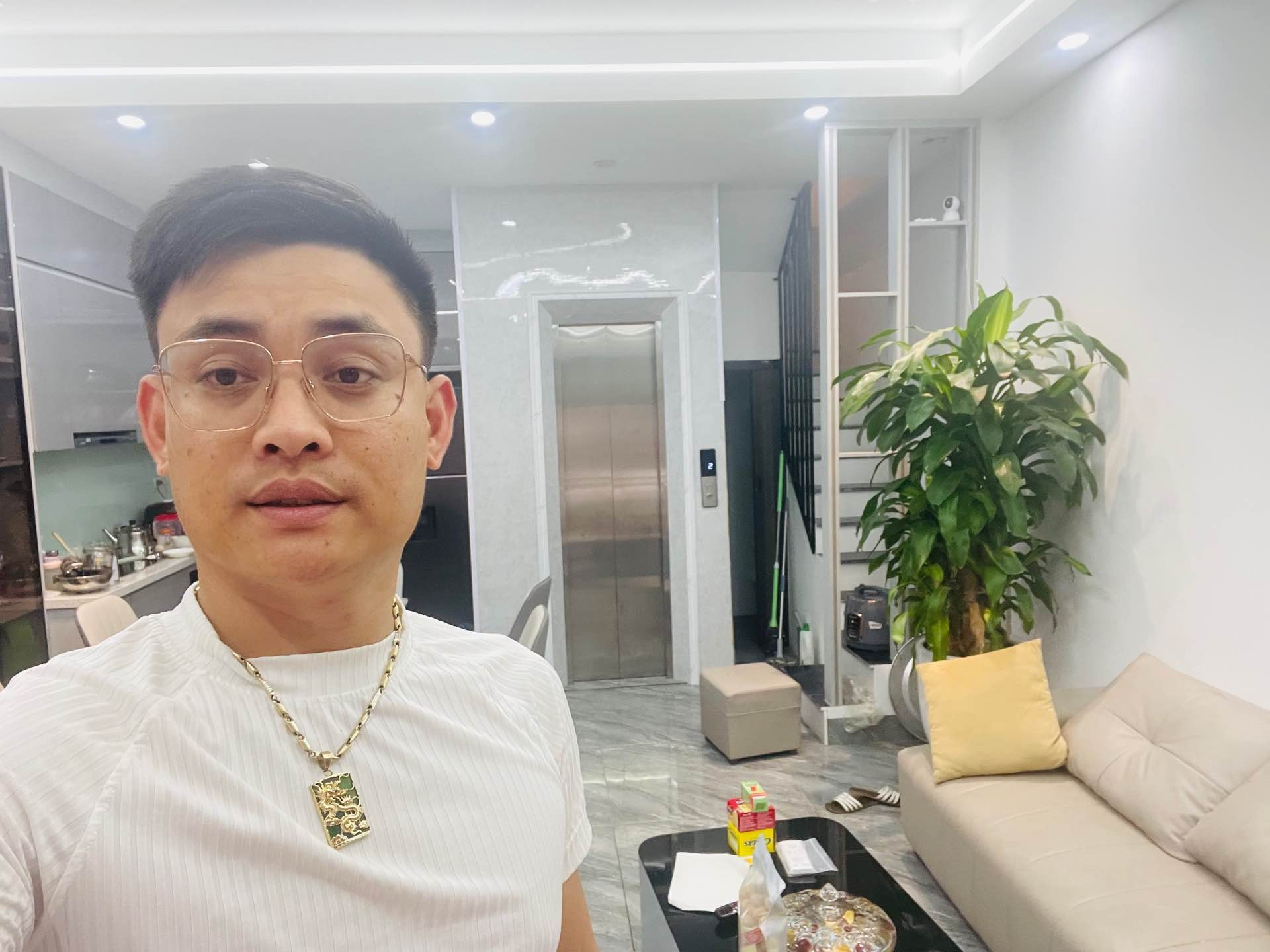 Bán nhà Đại Từ - diện tích 39m2 5 tầng - Nhà đẹp hiếm có - giá 12,9 tỷ