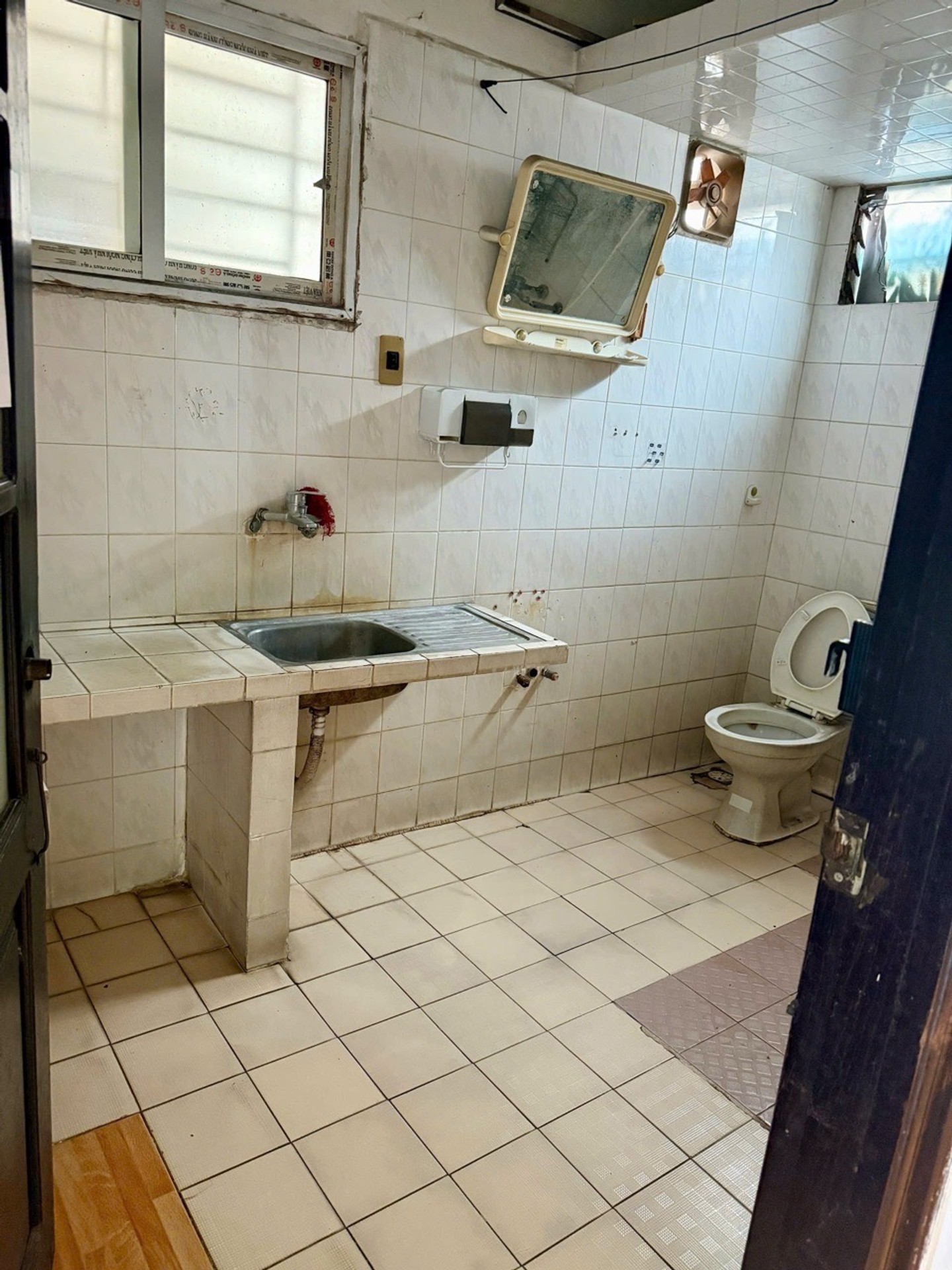 Bán nhà Trương Định - diện tích 30m2 3 tầng - gần ô tô - giá 7 tỷ