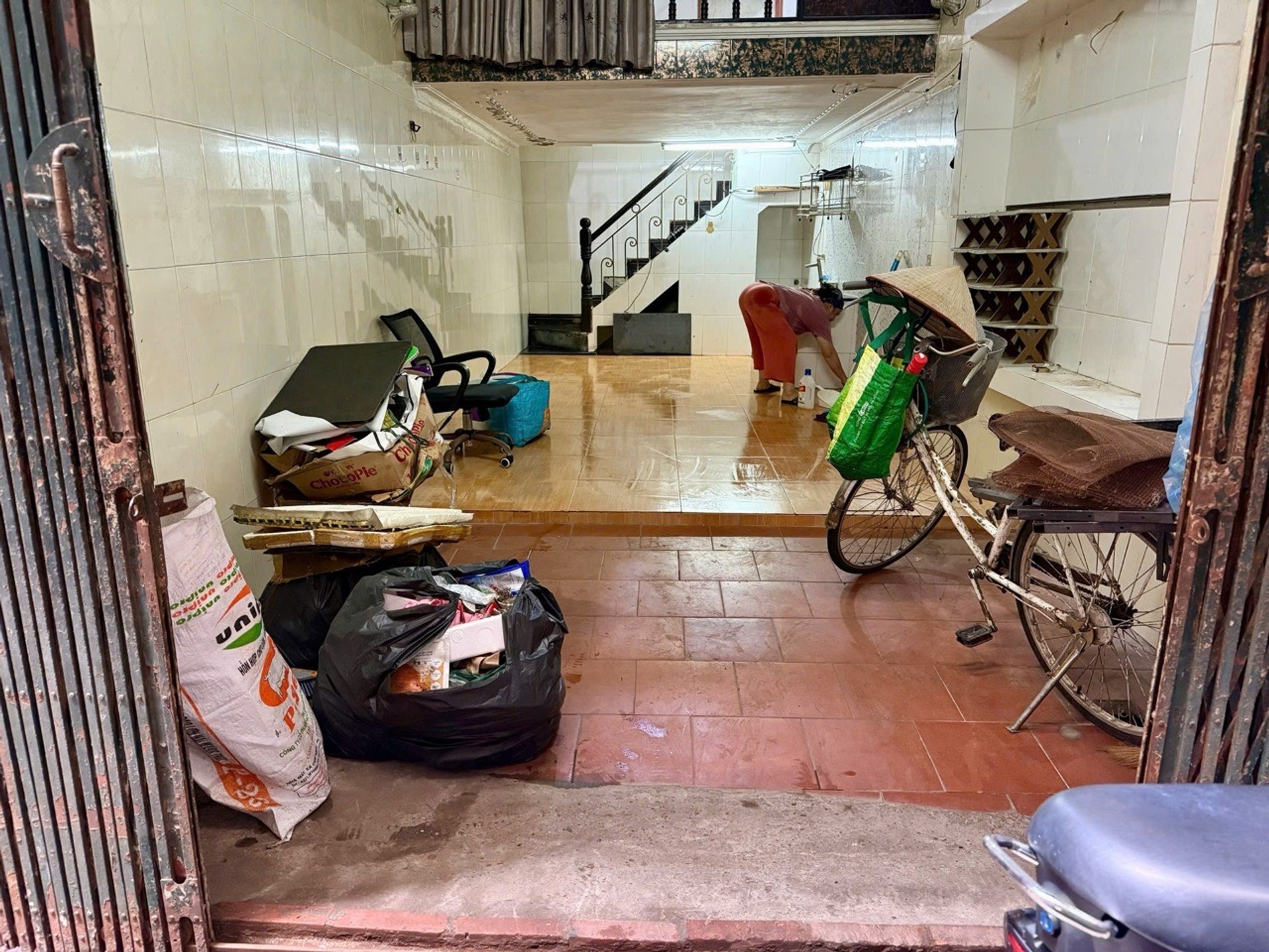 Bán nhà Trương Định - diện tích 30m2 3 tầng - gần ô tô - giá 7 tỷ