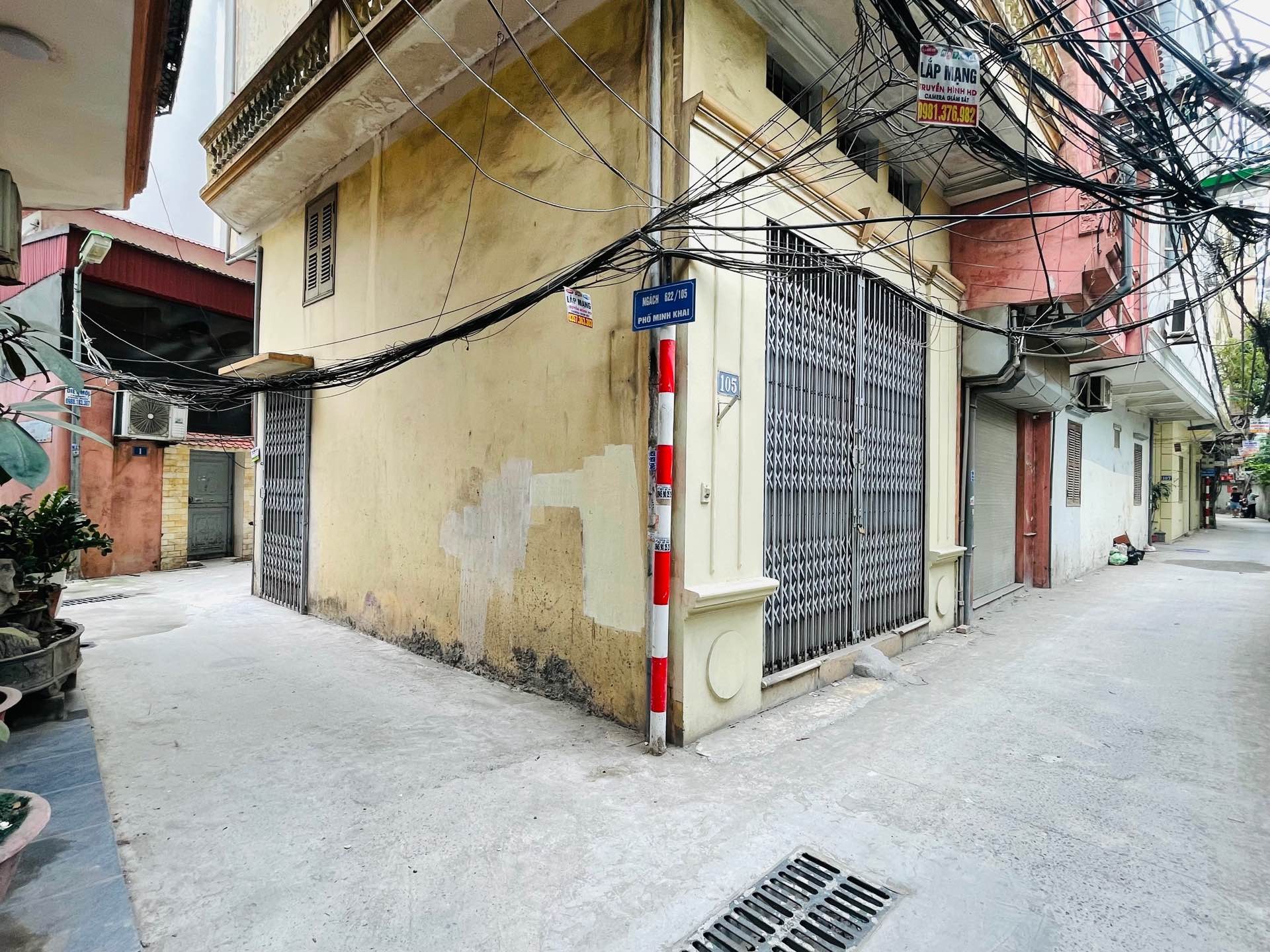 Bán nhà Minh Khai - diện tích 52m2 1 tầng - Đất vàng còn xót lại - giá 10,9 tỷ