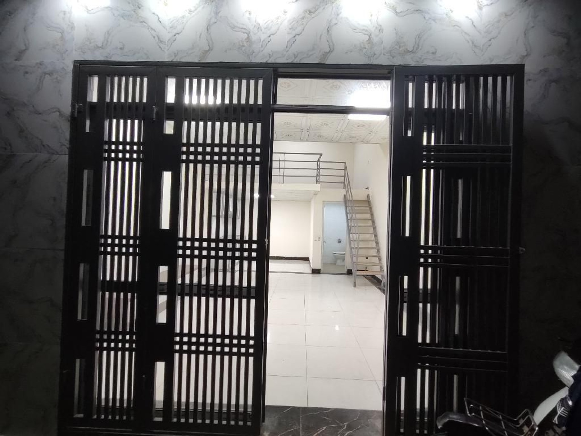 Bán nhà Lĩnh Nam - diện tích 34m2 2 tầng - Cực hiếm khu vực - giá 3,98 tỷ