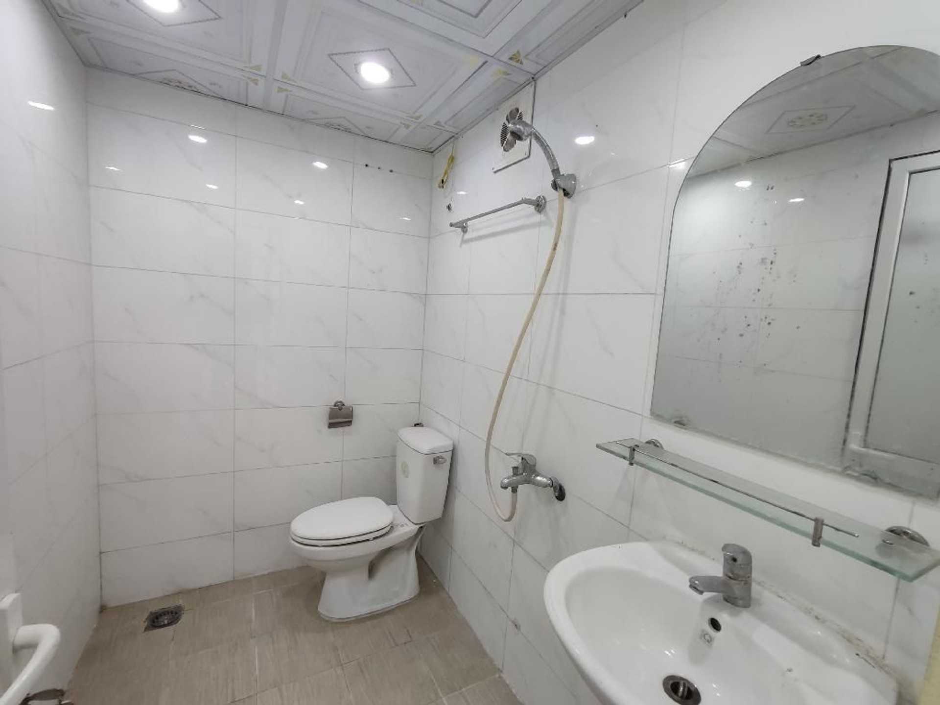 Bán nhà Lĩnh Nam - diện tích 34m2 2 tầng - Cực hiếm khu vực - giá 3,98 tỷ