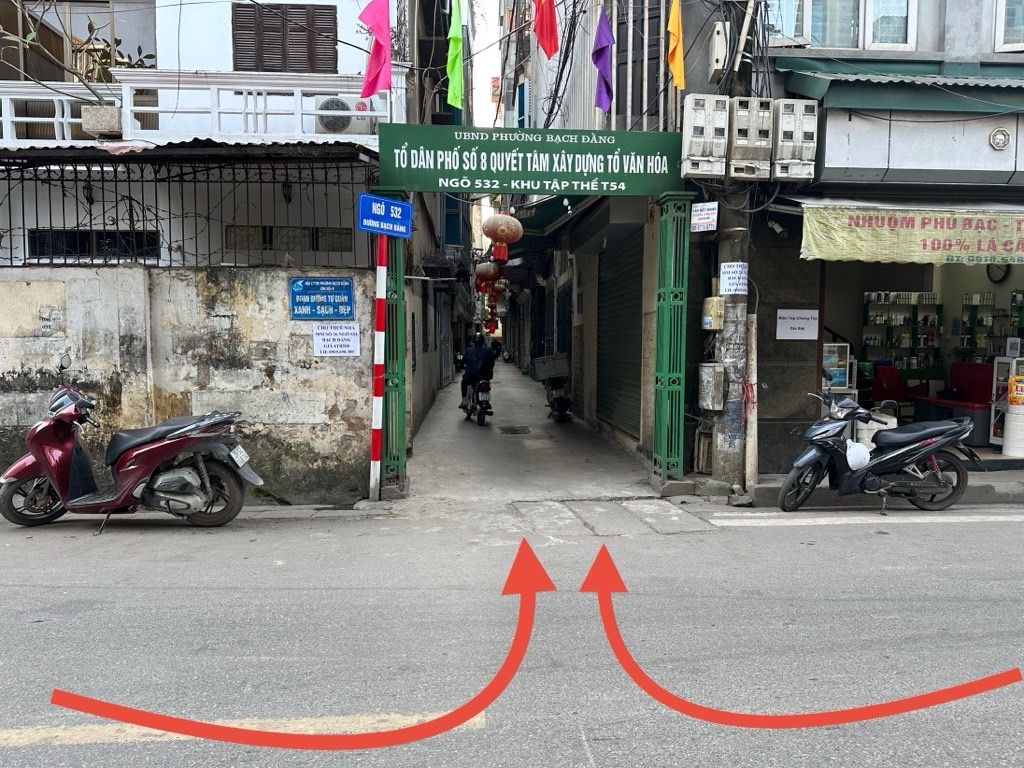 Bán nhà Ngõ 532 - diện tích 50m2 3 tầng - Ô tô đỗ cửa - giá 14,6 tỷ