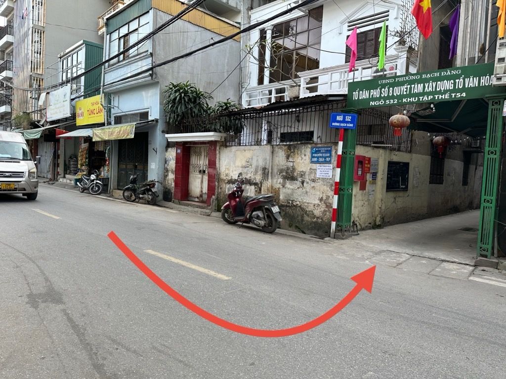 Bán nhà Ngõ 532 - diện tích 50m2 3 tầng - Ô tô đỗ cửa - giá 14,6 tỷ