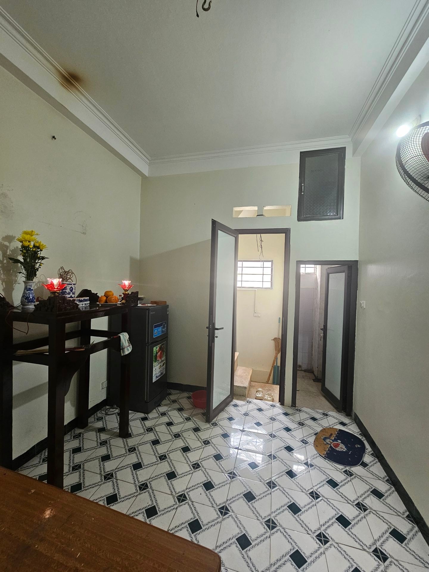 Bán nhà Tam Trinh - diện tích 15m2 4 tầng - Mặt chợ kinh doanh đỉnh - giá 3,7 tỷ