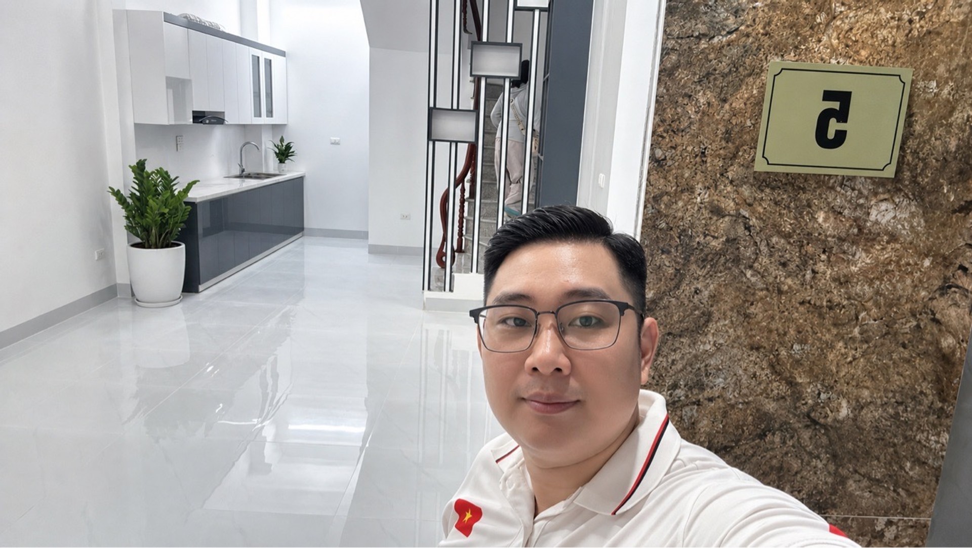 Bán nhà Giáp Nhị - diện tích 32m2 6 tầng - Nhà đẹp long lanh - giá 8,8 tỷ