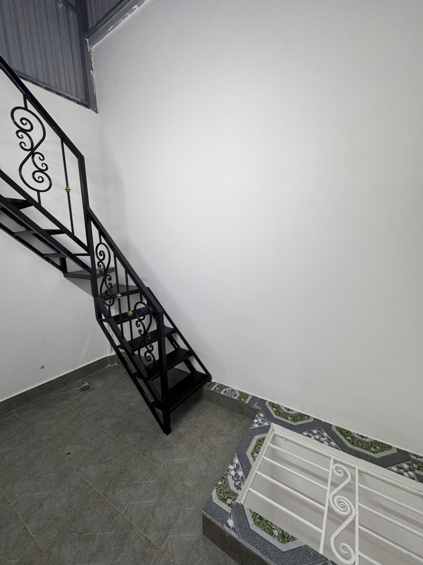 Bán nhà Giáp Nhị - diện tích 32m2 6 tầng - Nhà đẹp long lanh - giá 8,8 tỷ