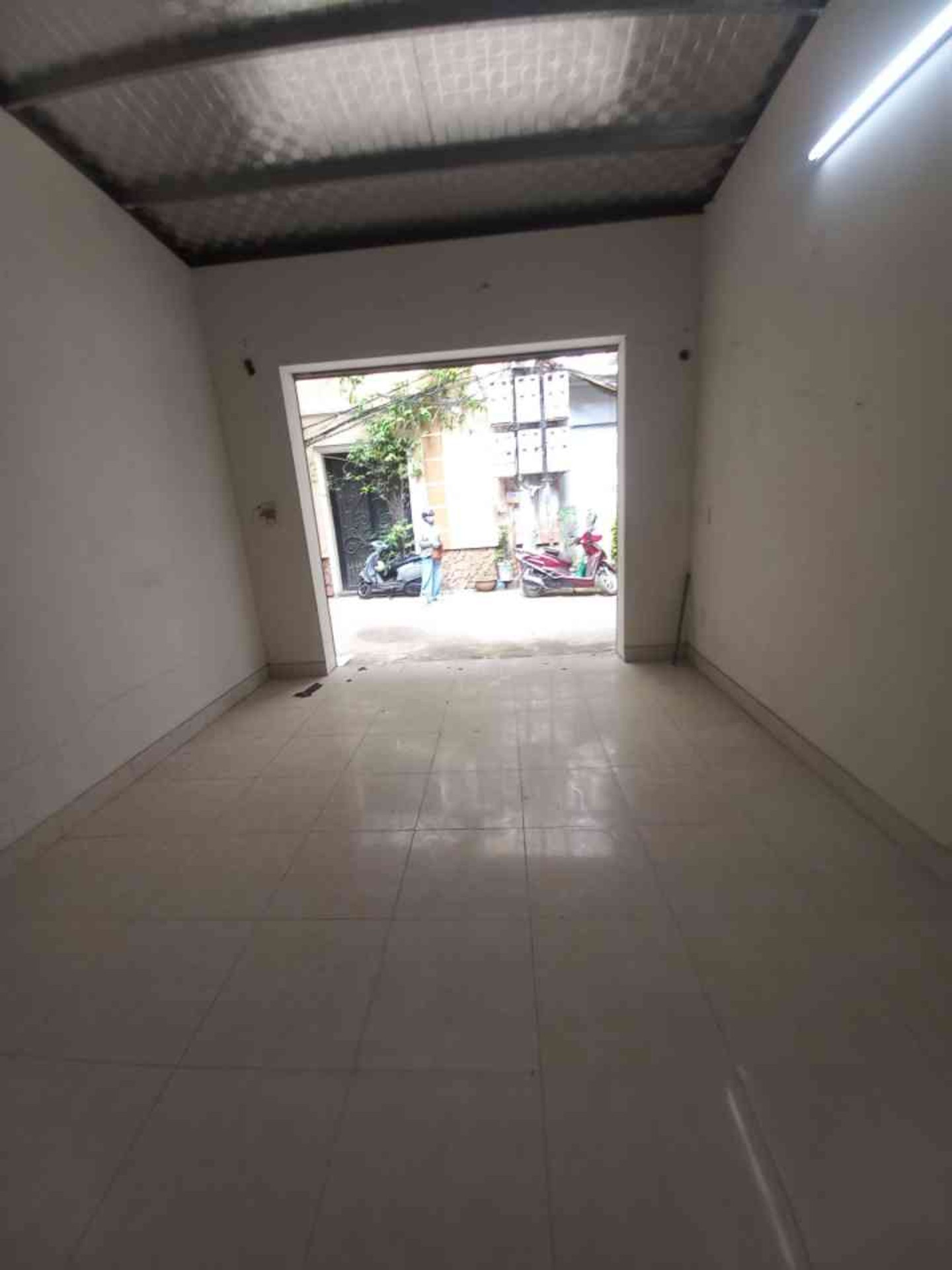 Bán nhà Đặng Trần Đức - diện tích 69m2 0 tầng - Ô tô qua - giá 14,7 tỷ