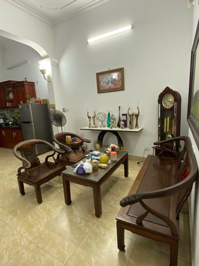 Bán nhà Hưng Phúc - diện tích 70m2 4 tầng - Nhà mặt phố, 2 thoáng - giá 13,8 tỷ