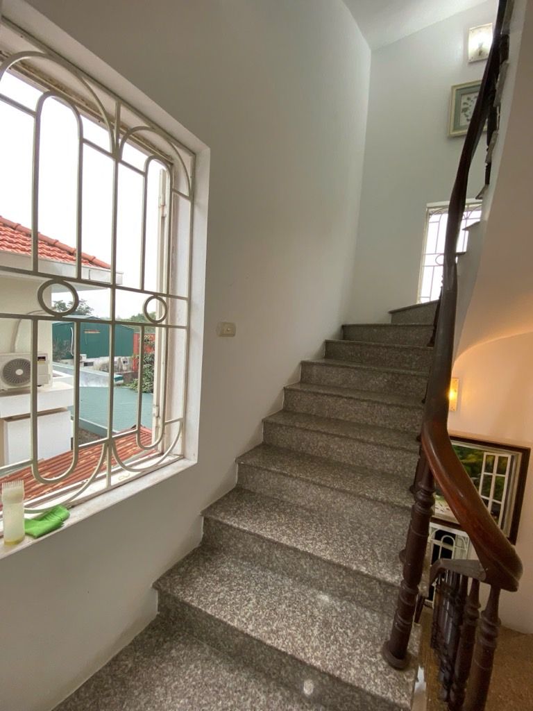 Bán nhà Hưng Phúc - diện tích 70m2 4 tầng - Nhà mặt phố, 2 thoáng - giá 13,8 tỷ