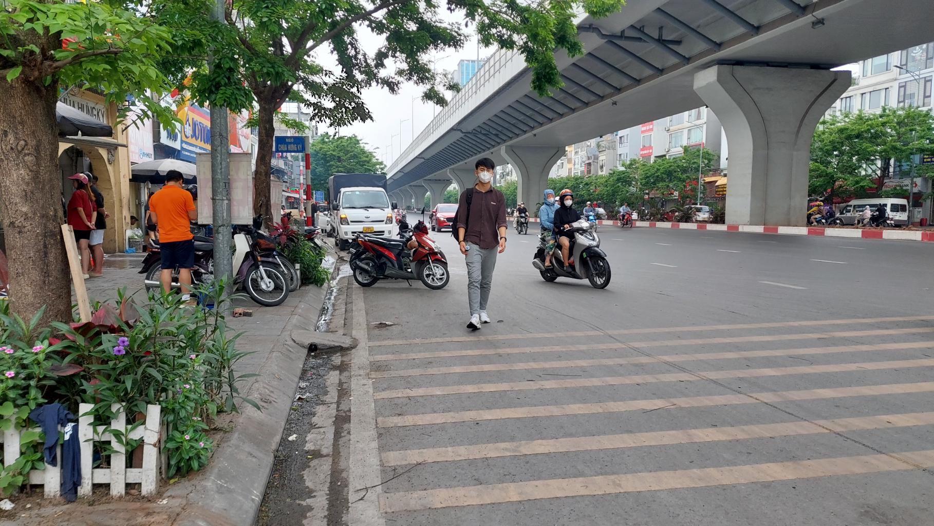 Bán nhà Minh Khai - diện tích 273m2 3 tầng - LÔ GÓC 2 MẶT THOÁNG VĨNH VIỄN - giá 150 tỷ