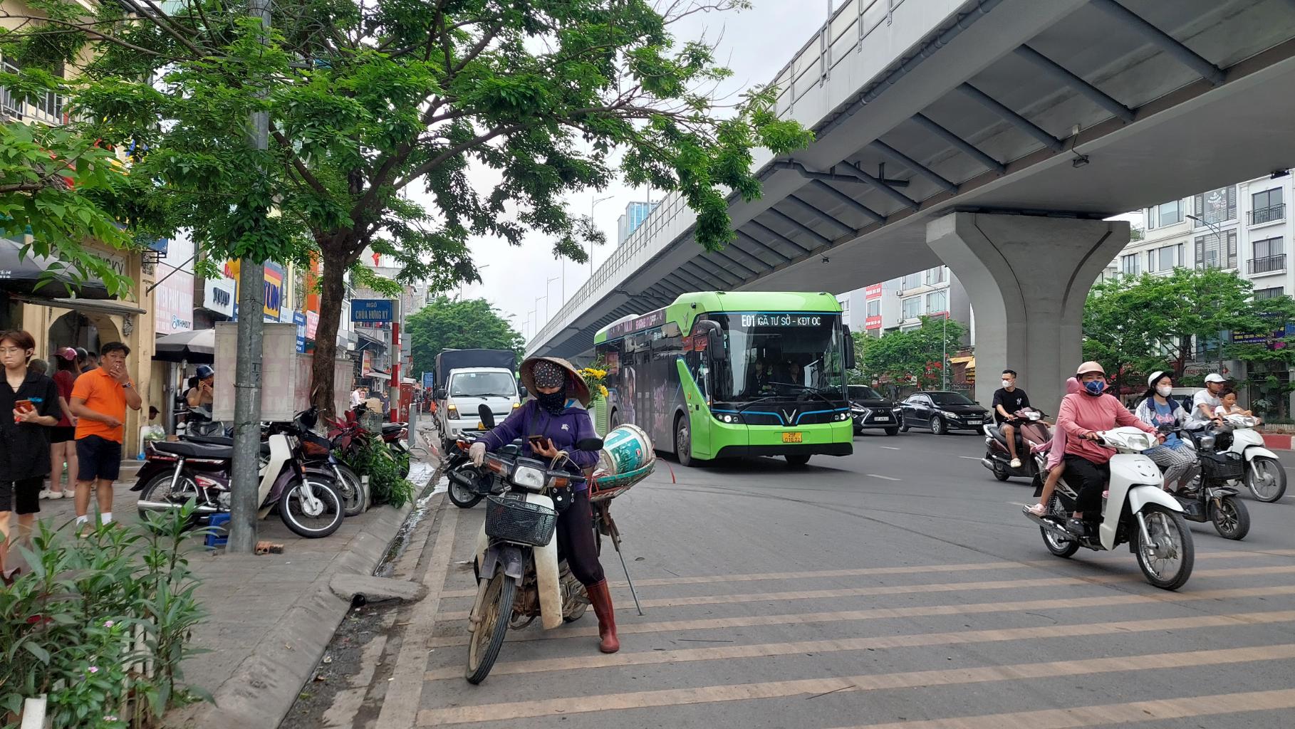 Bán nhà Minh Khai - diện tích 273m2 3 tầng - LÔ GÓC 2 MẶT THOÁNG VĨNH VIỄN - giá 150 tỷ