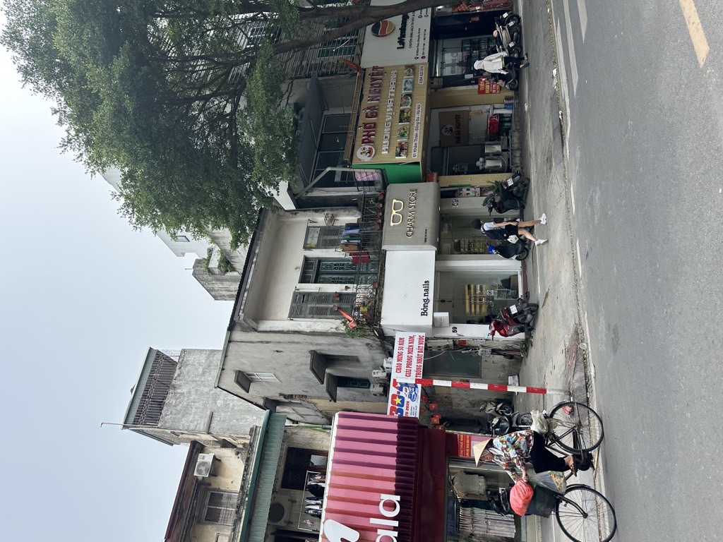 Bán nhà Khâm Thiên - diện tích 53m2 2 tầng - Mặt phố Chính kinh doanh buôn bán sầm uất - giá 29,8 tỷ